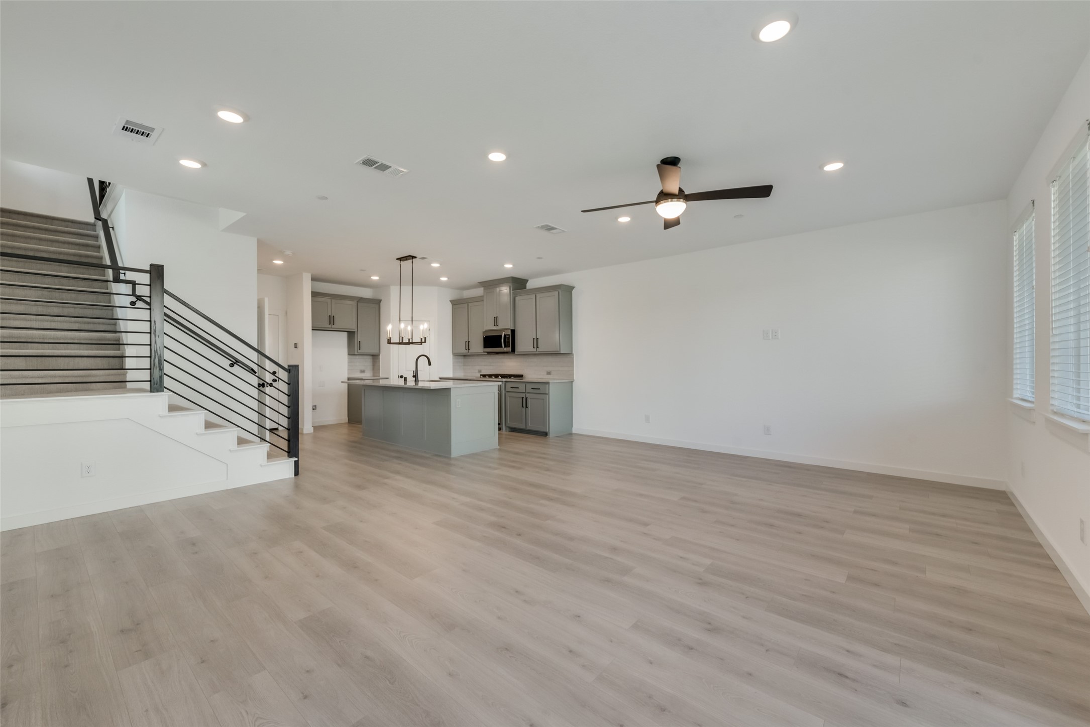831 Cavitt Court