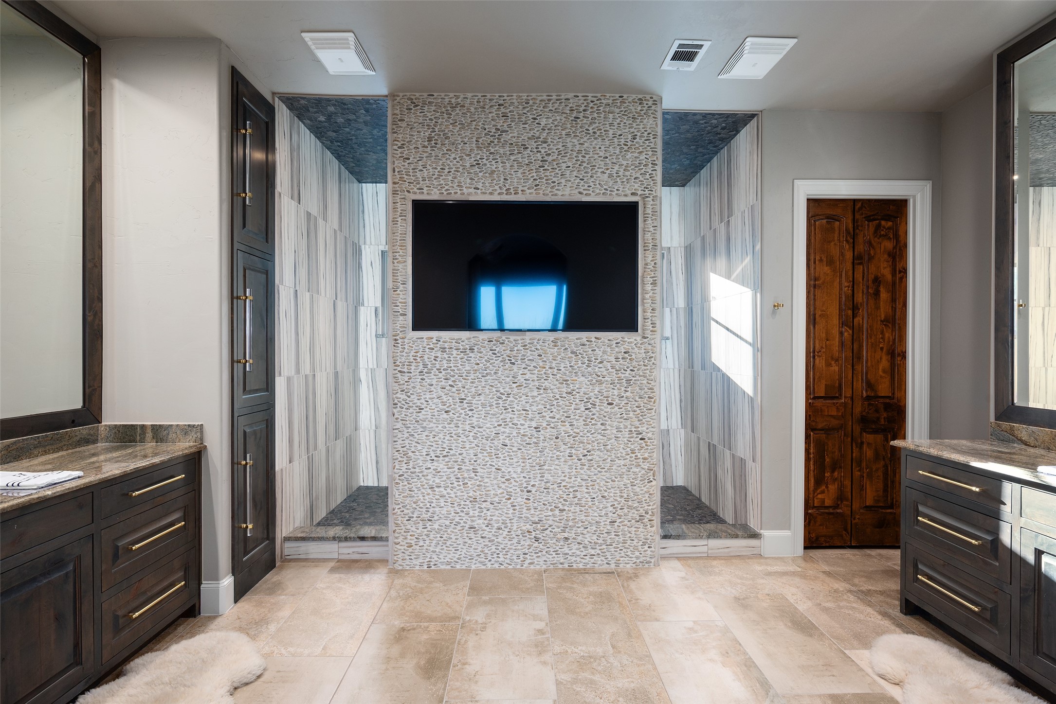 187 Grand Harbor Boulevard