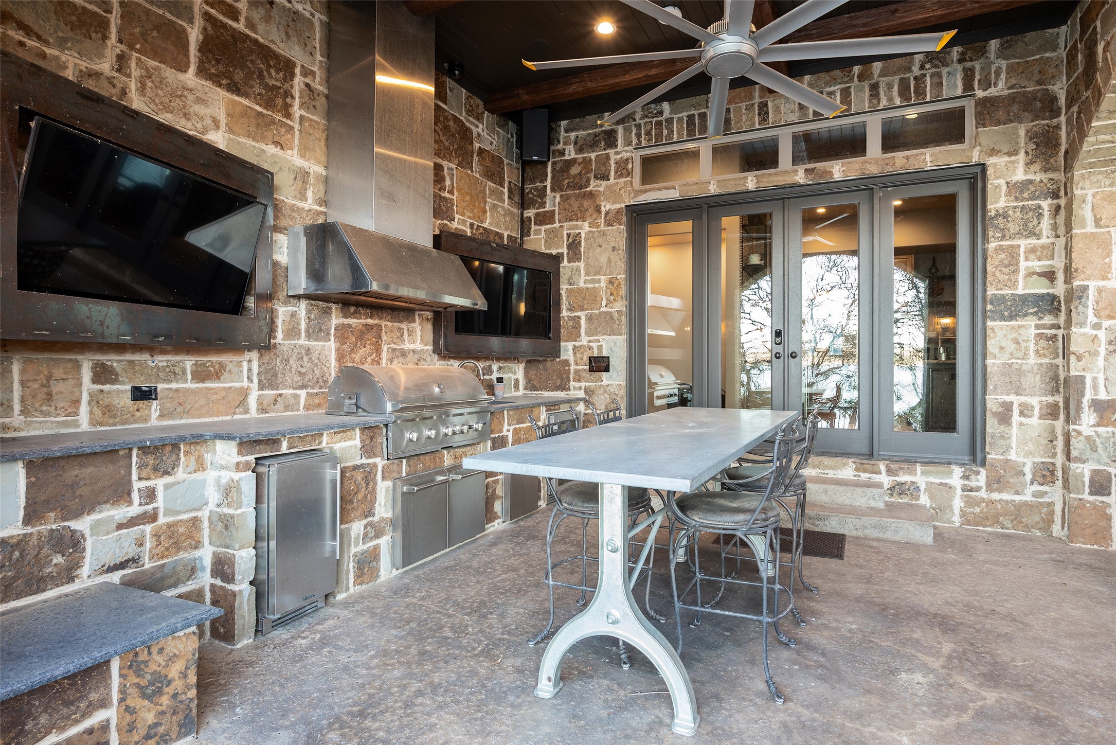 187 Grand Harbor Boulevard