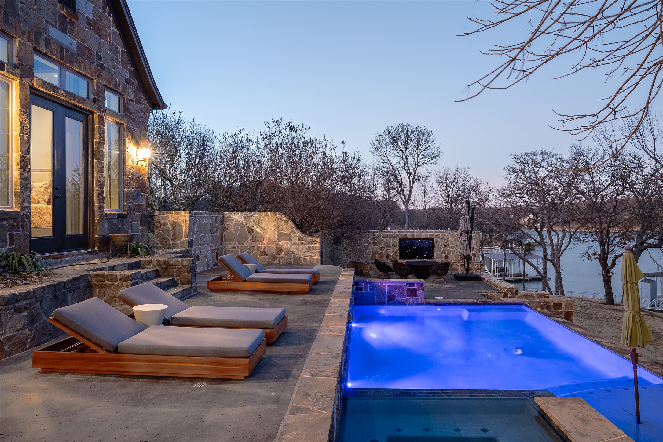 187 Grand Harbor Boulevard