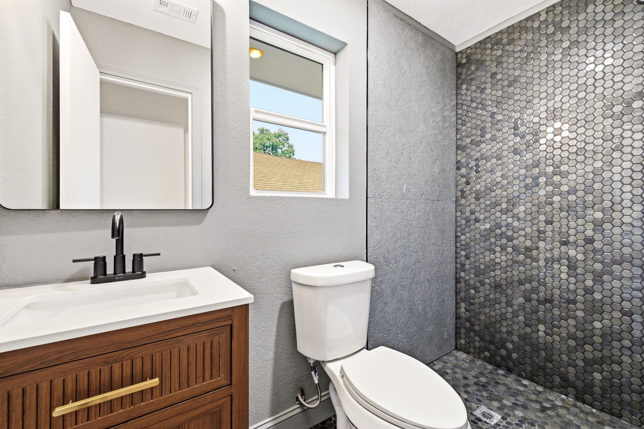 1812 Park Hill Drive