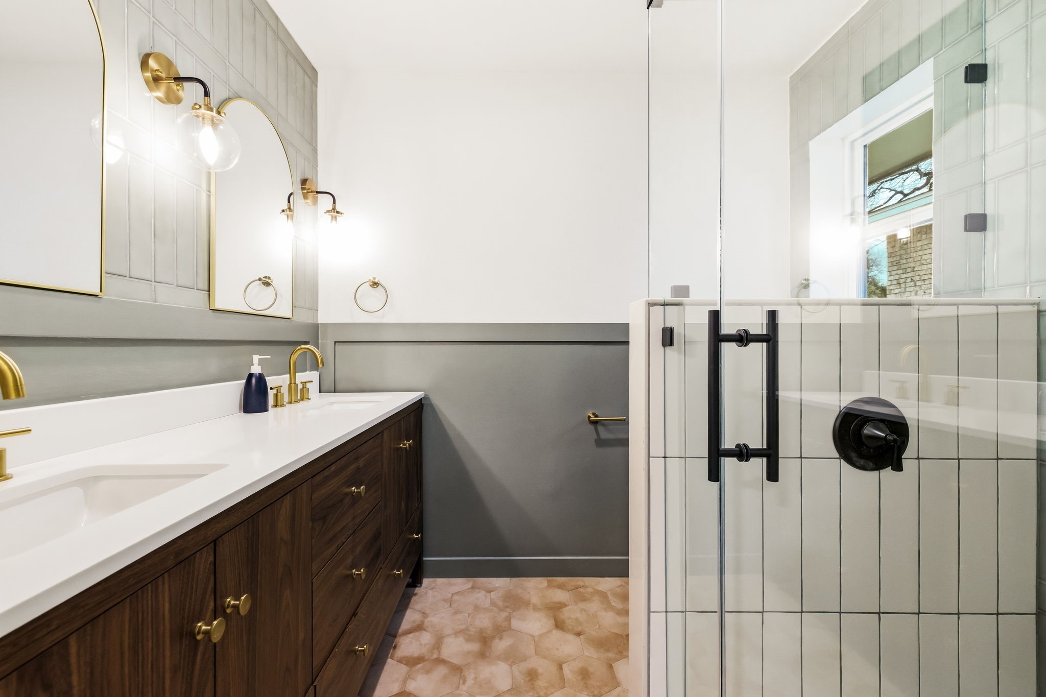 1812 Park Hill Drive