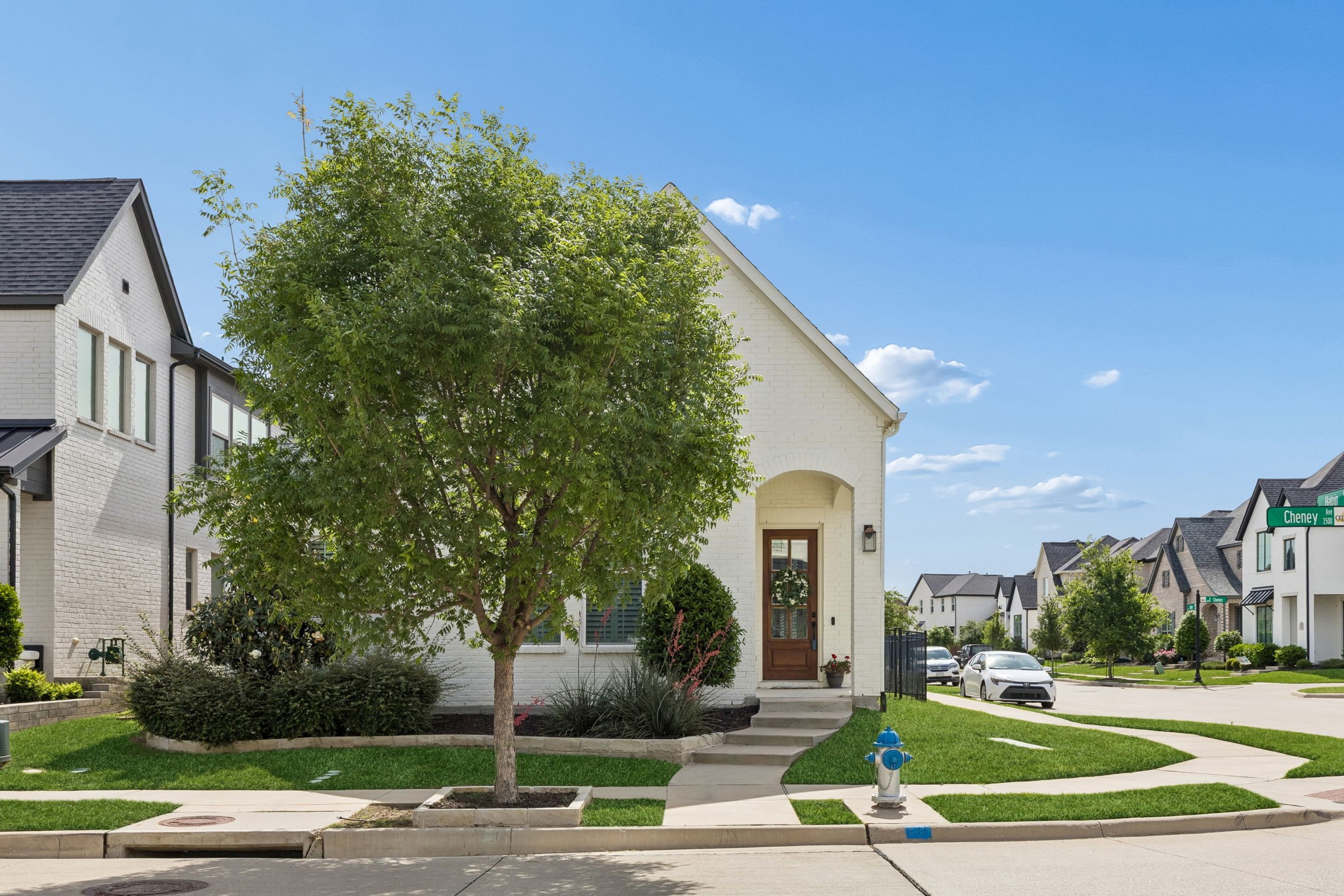 3524 E Cheney Avenue