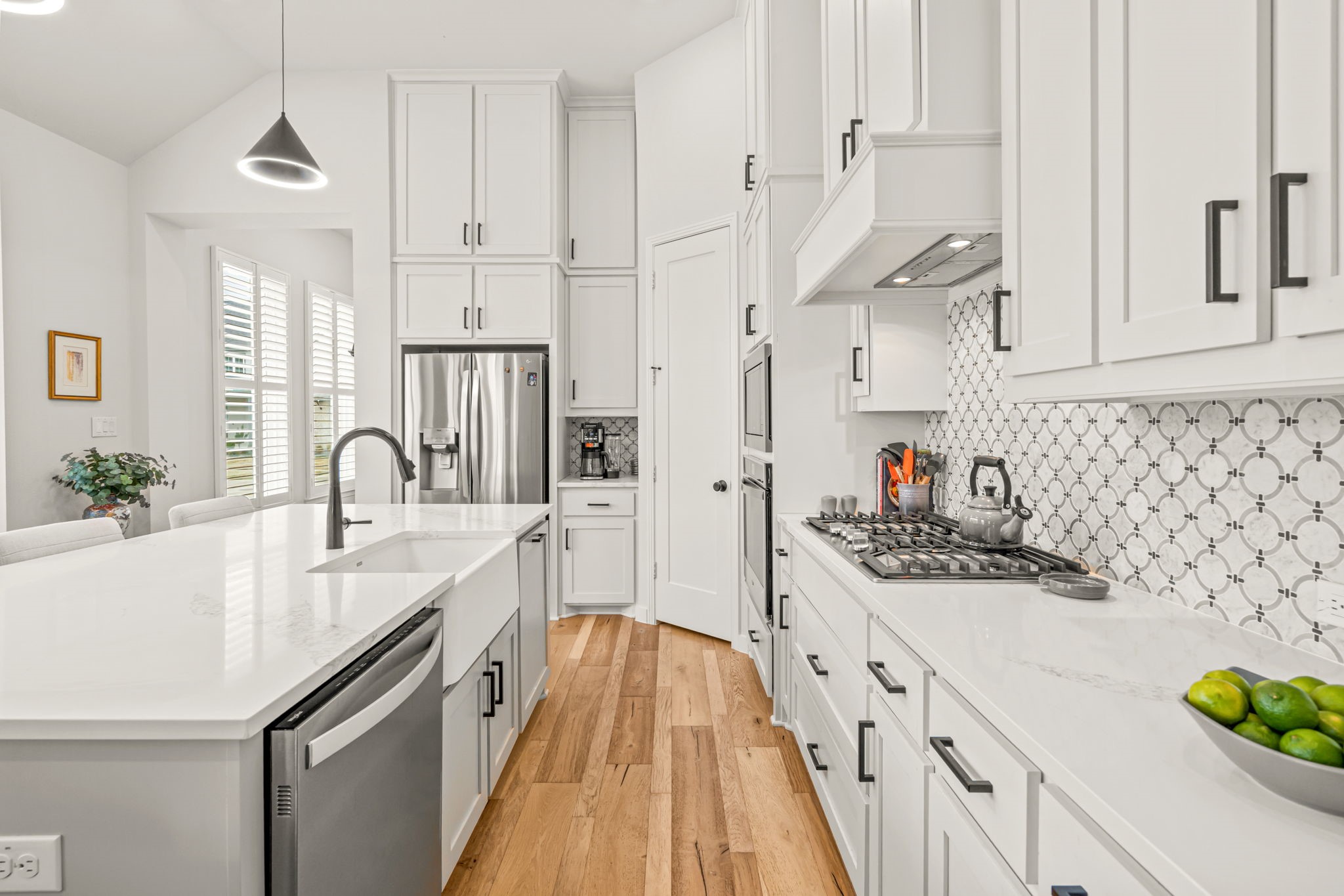 3524 E Cheney Avenue