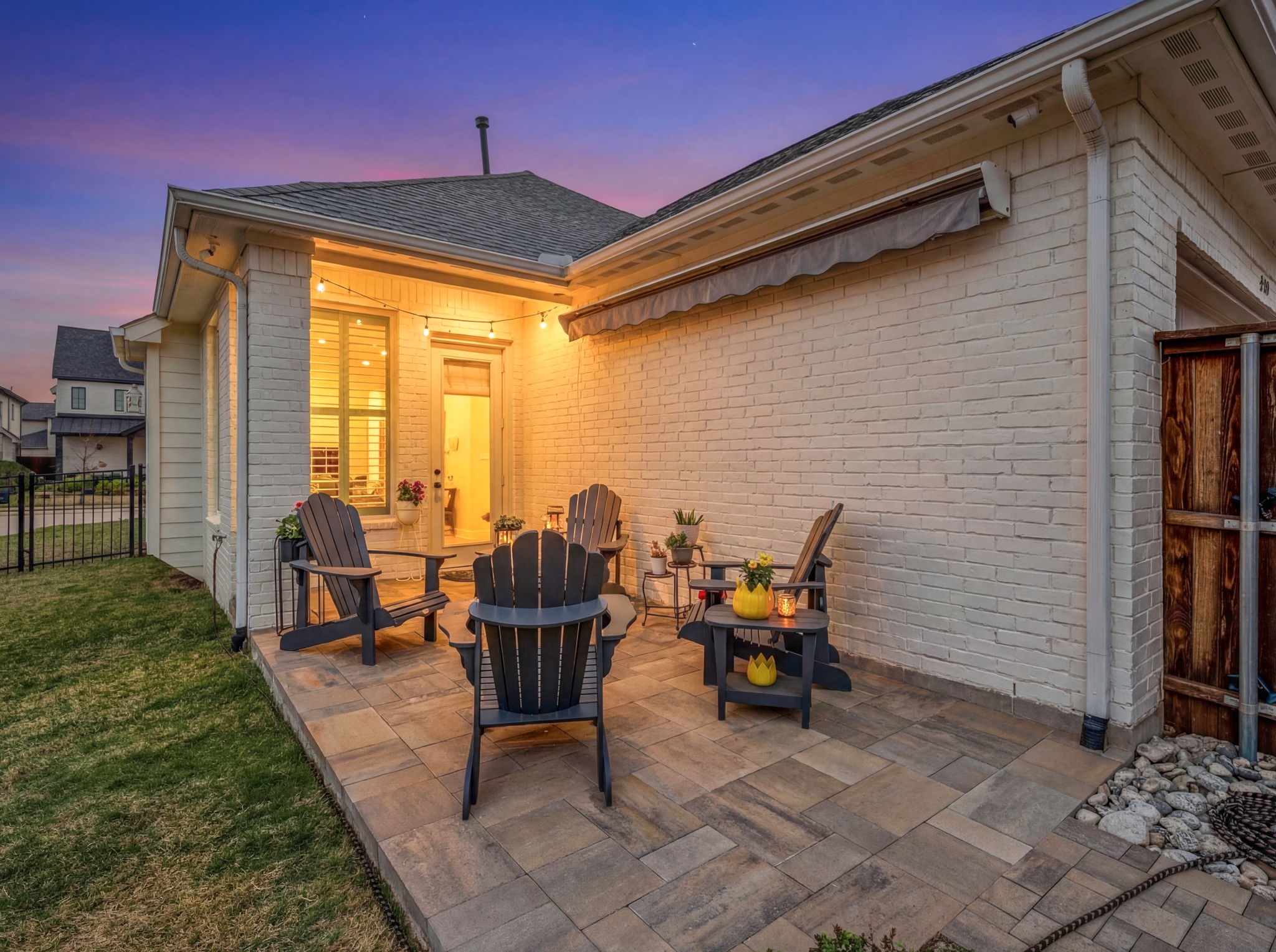 3524 E Cheney Avenue