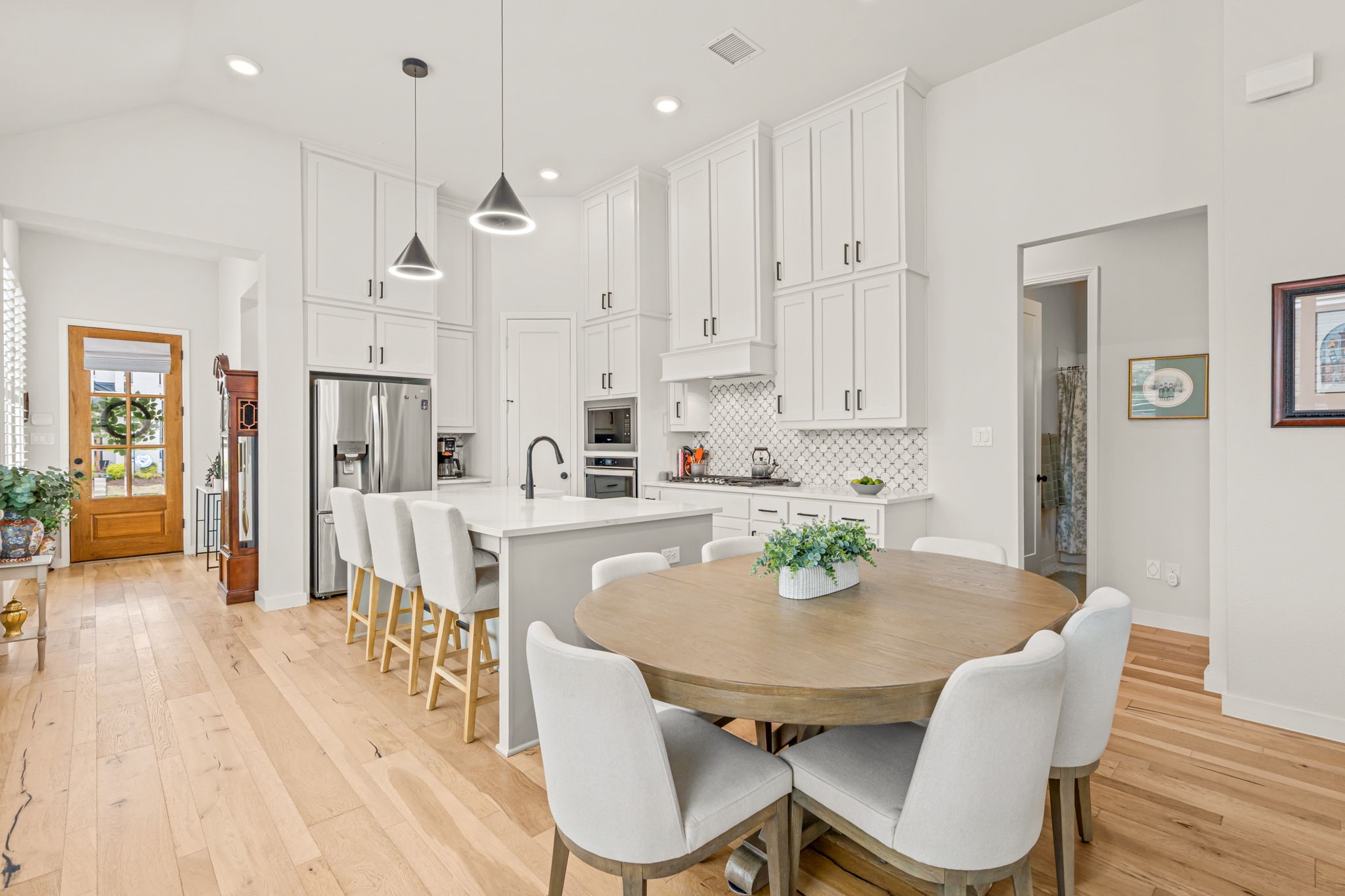 3524 E Cheney Avenue