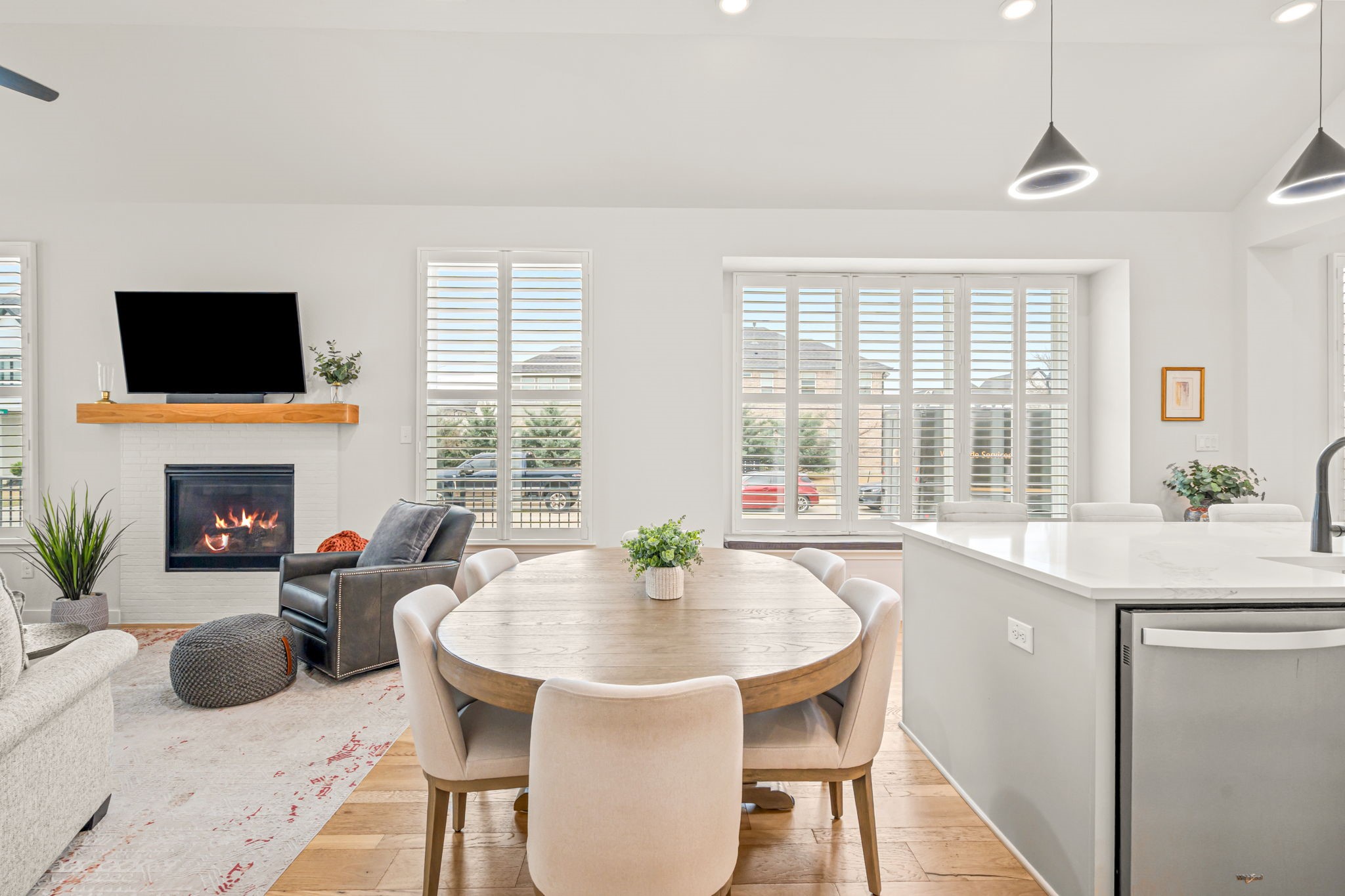 3524 E Cheney Avenue