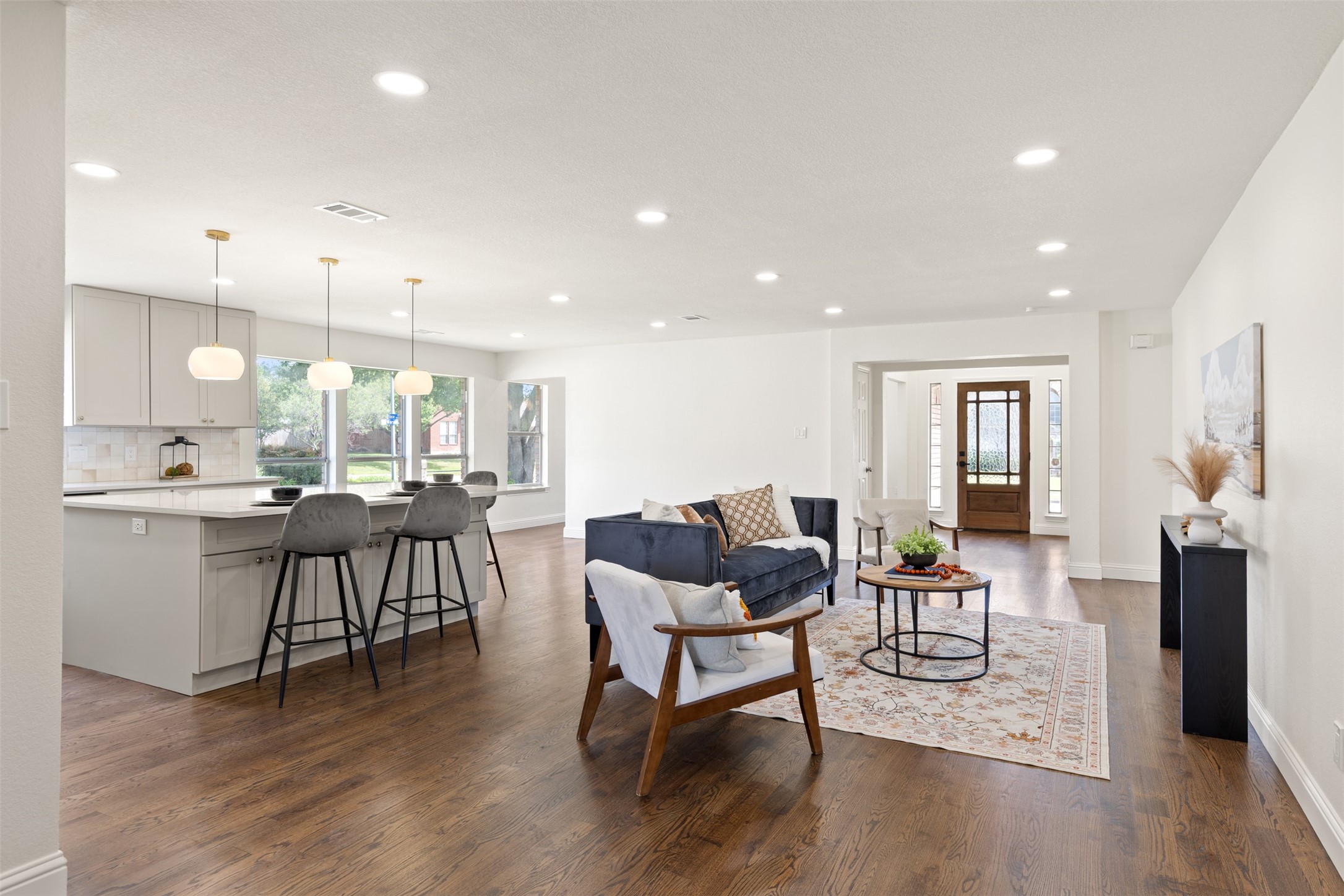 5421 Palace Drive