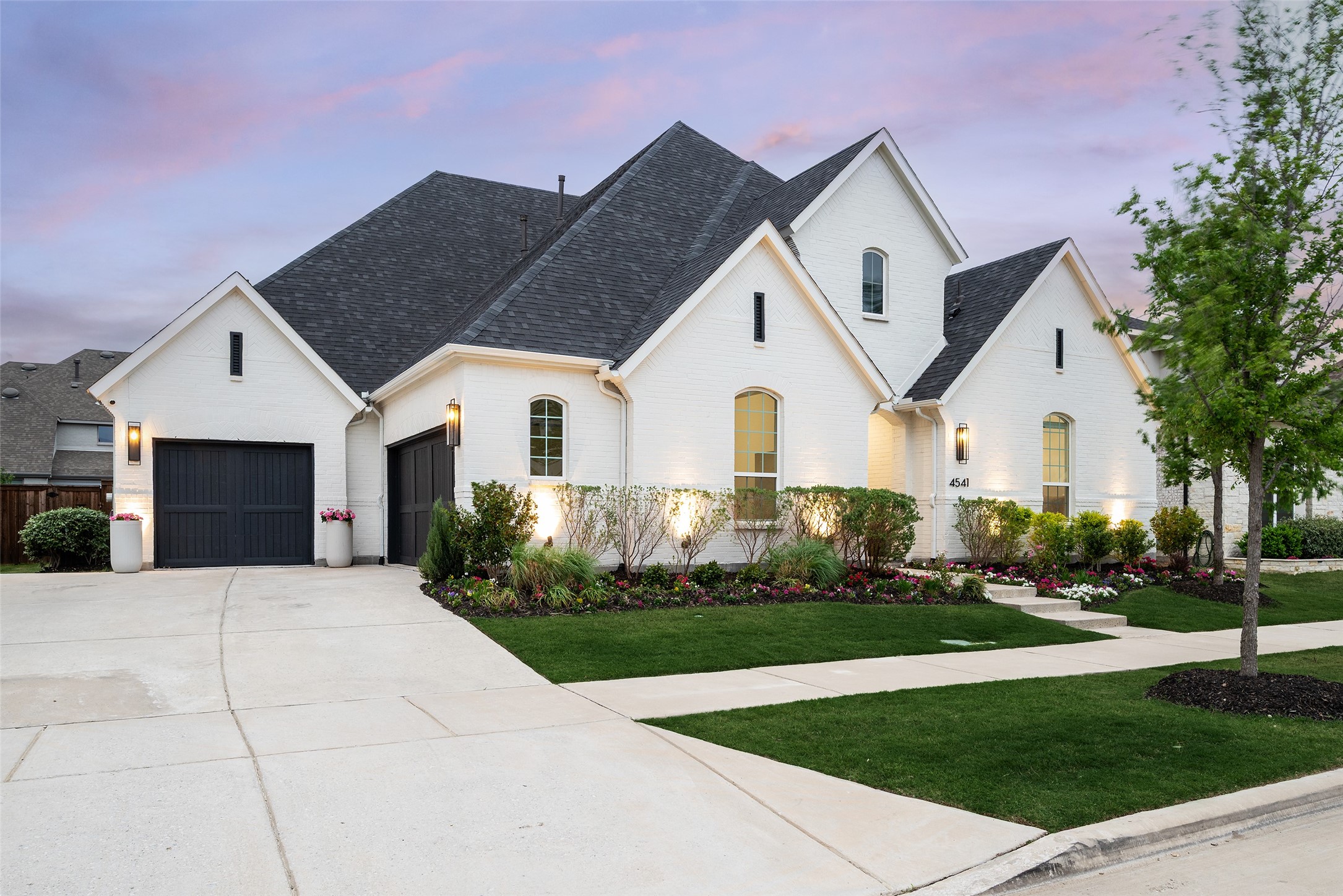 4541 Silver Spur Drive