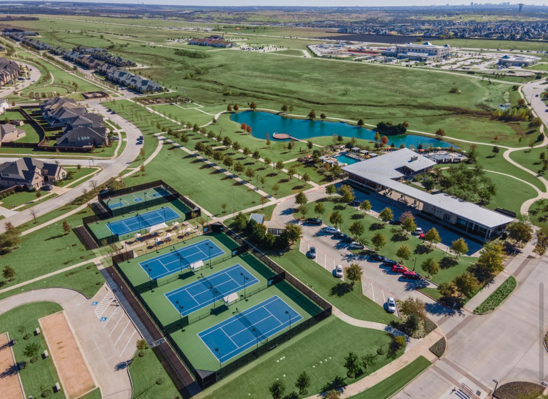 4541 Silver Spur Drive