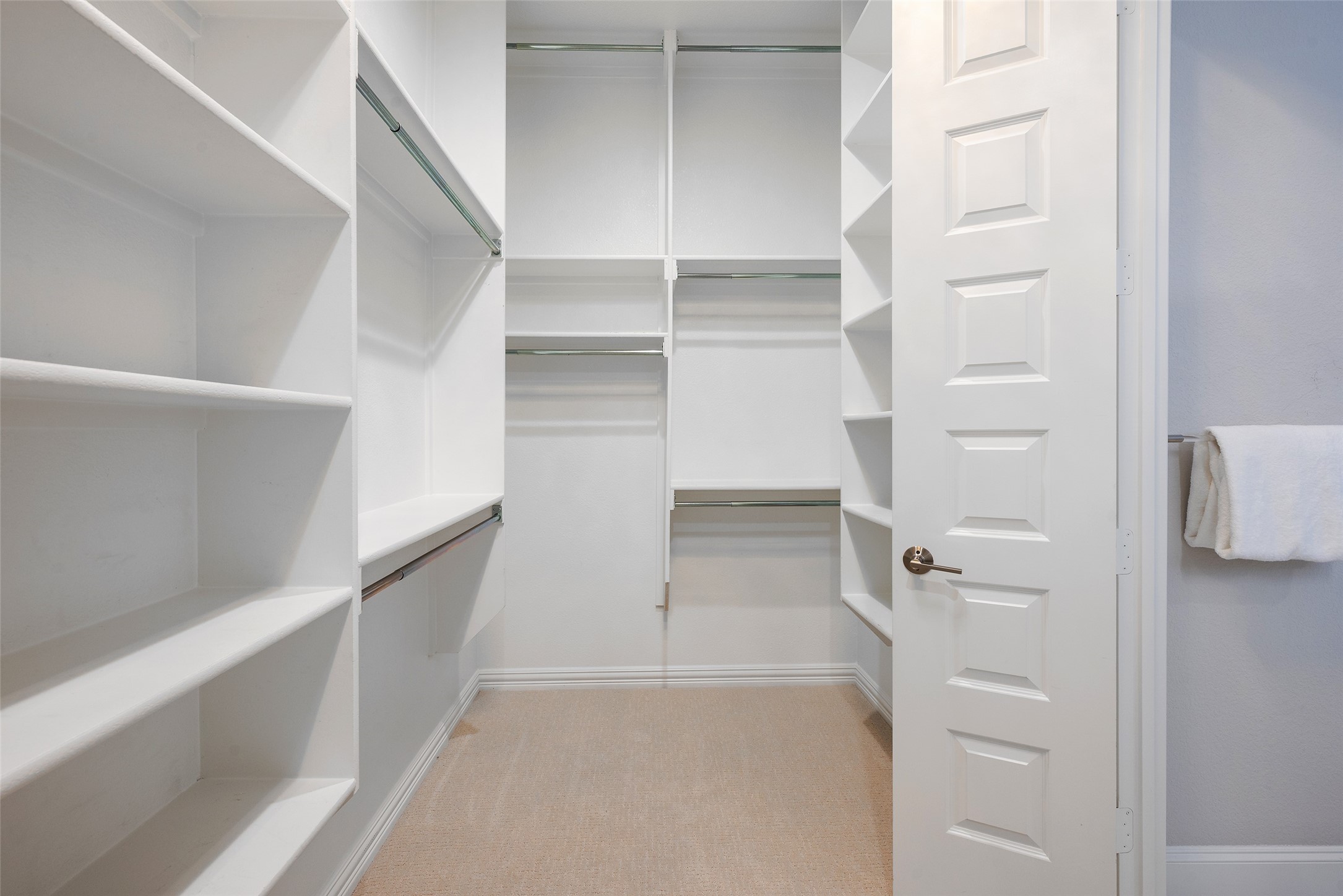 4541 Silver Spur Drive