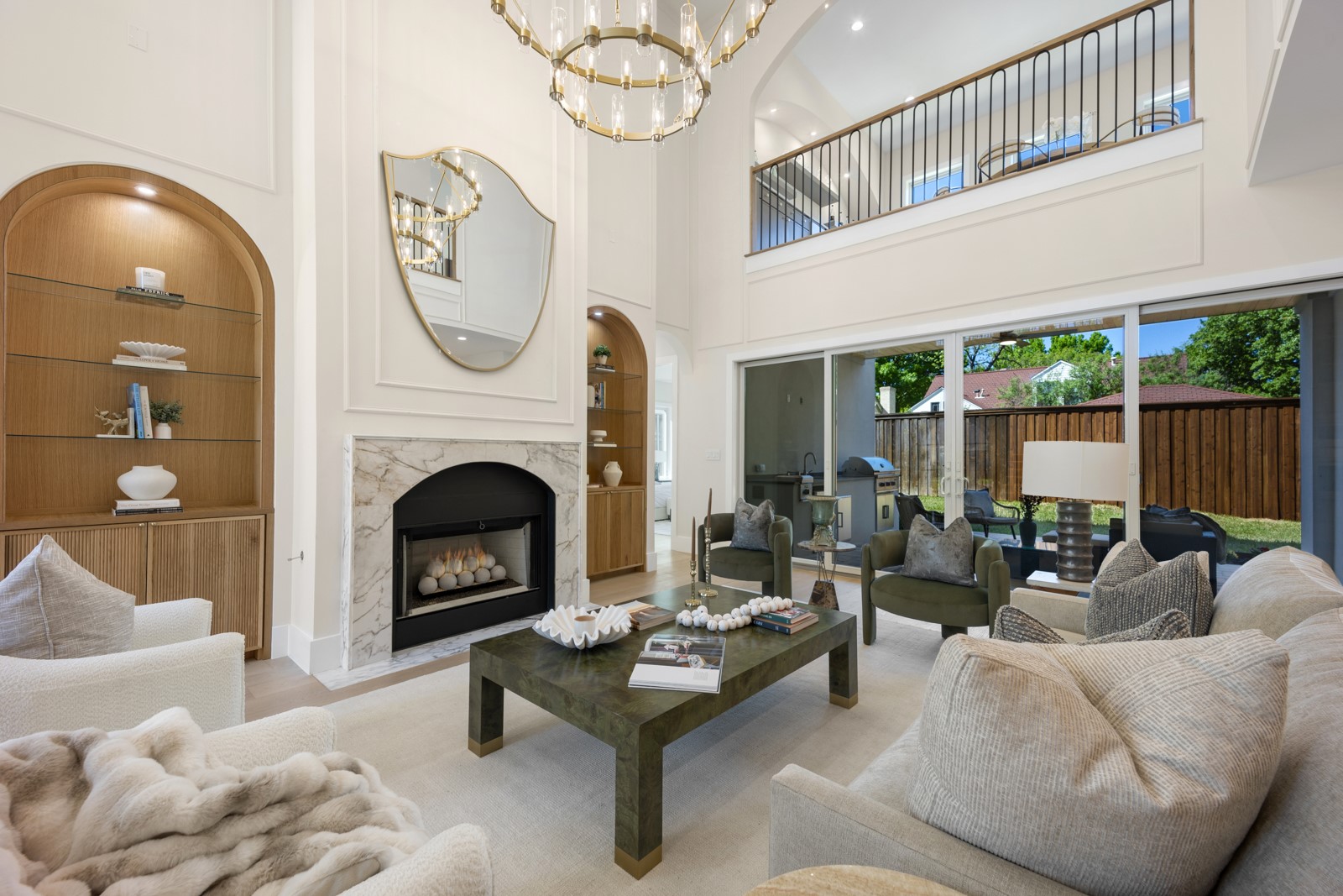 6055 Ellsworth Avenue