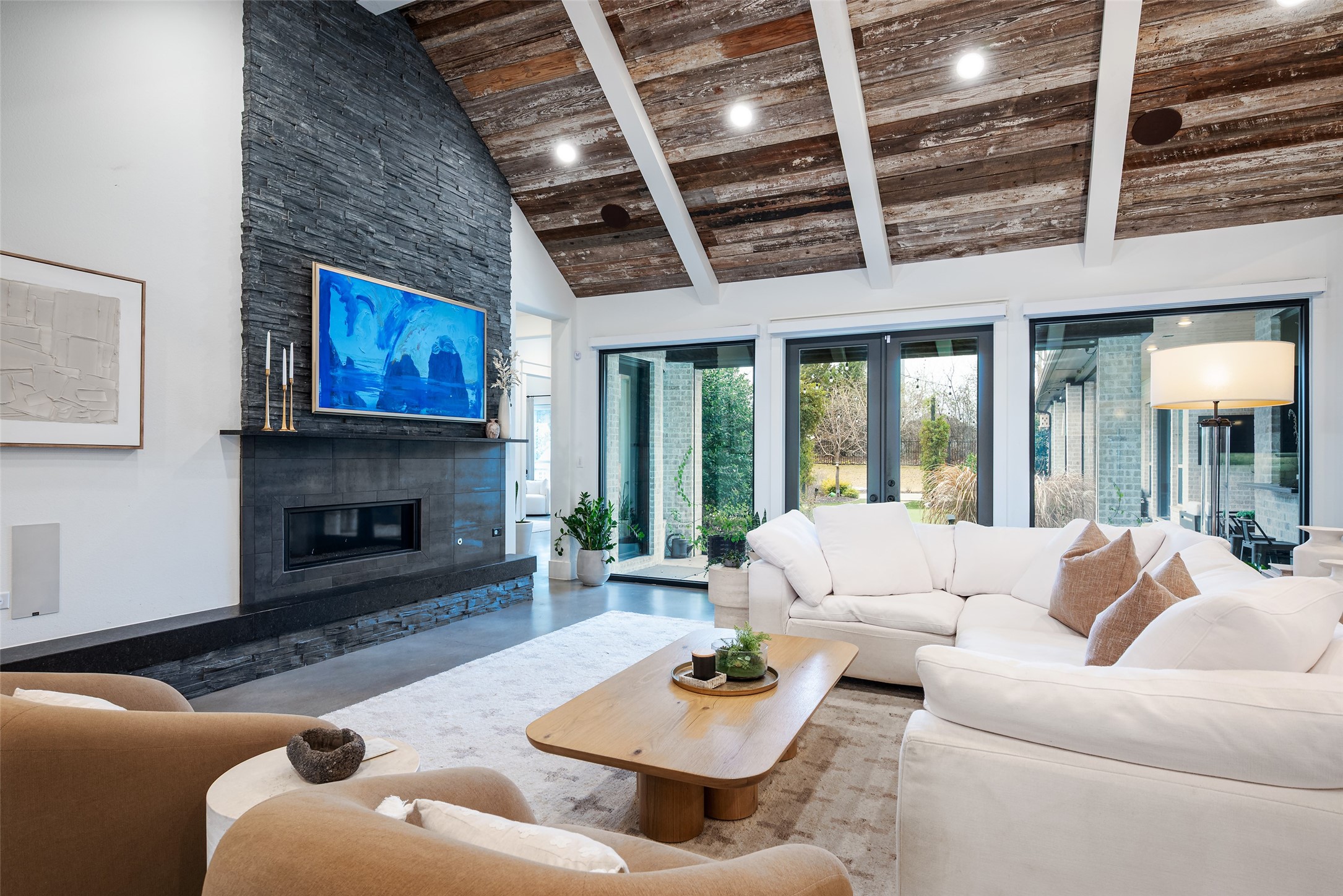 1501 Stony Trail