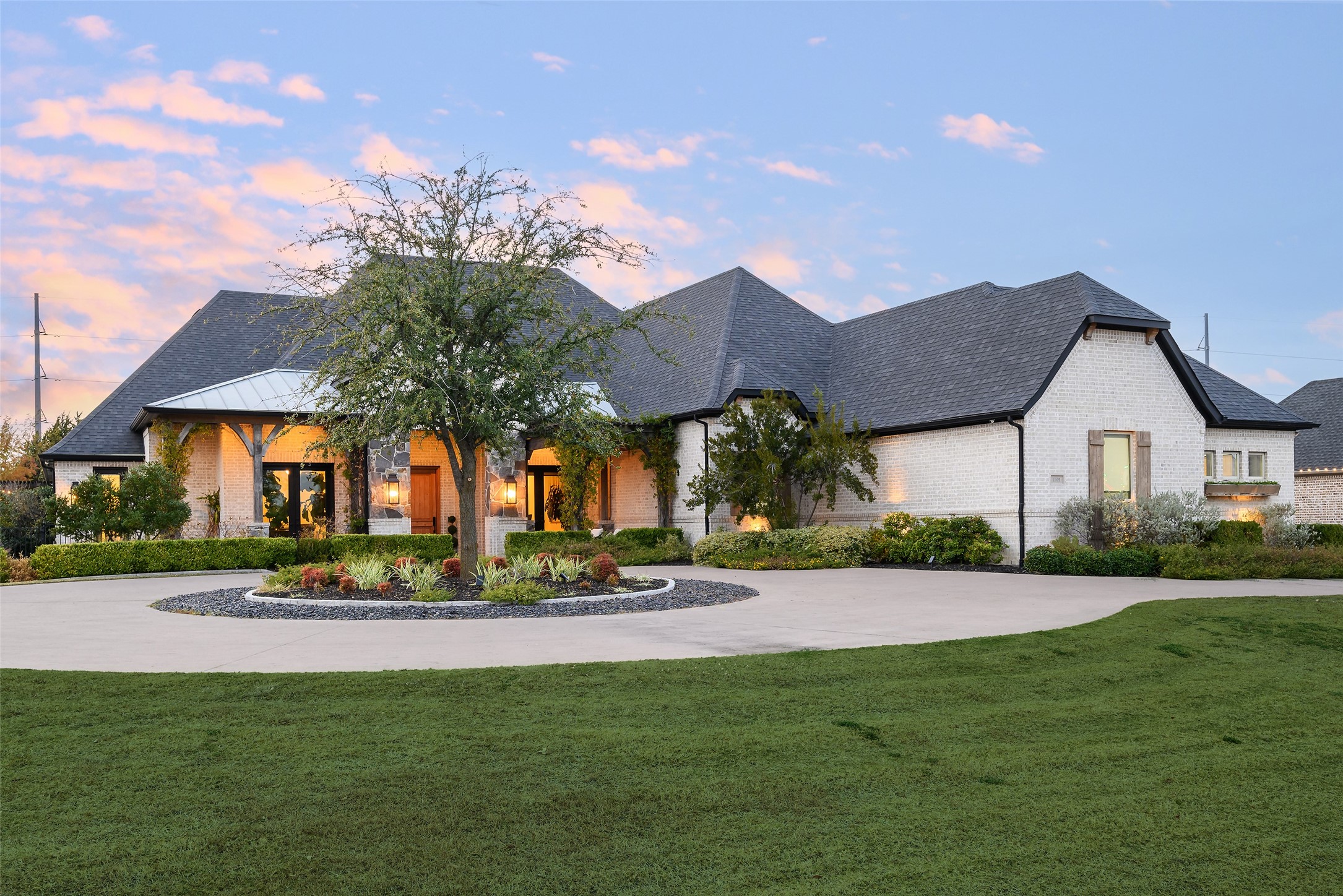 1501 Stony Trail