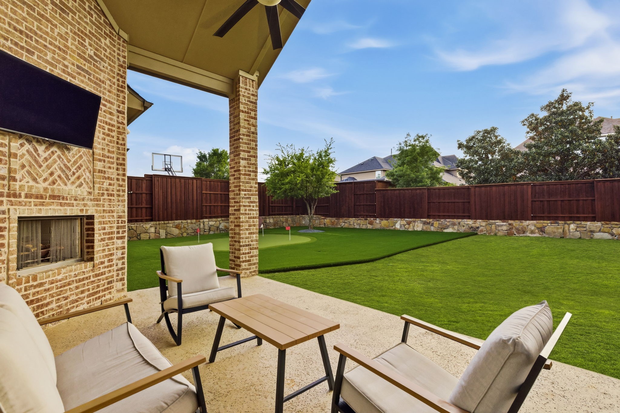 710 Almeda Lane