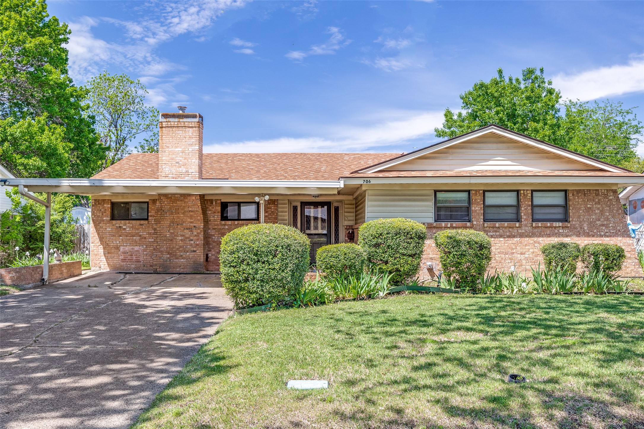 706 Gaylewood Drive