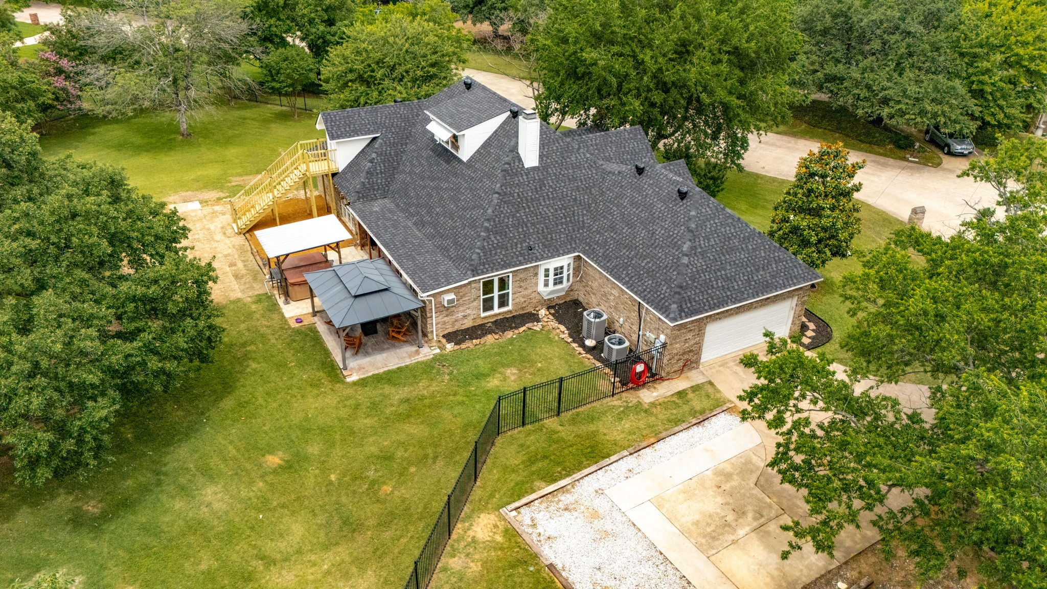 1092 Holly Lane