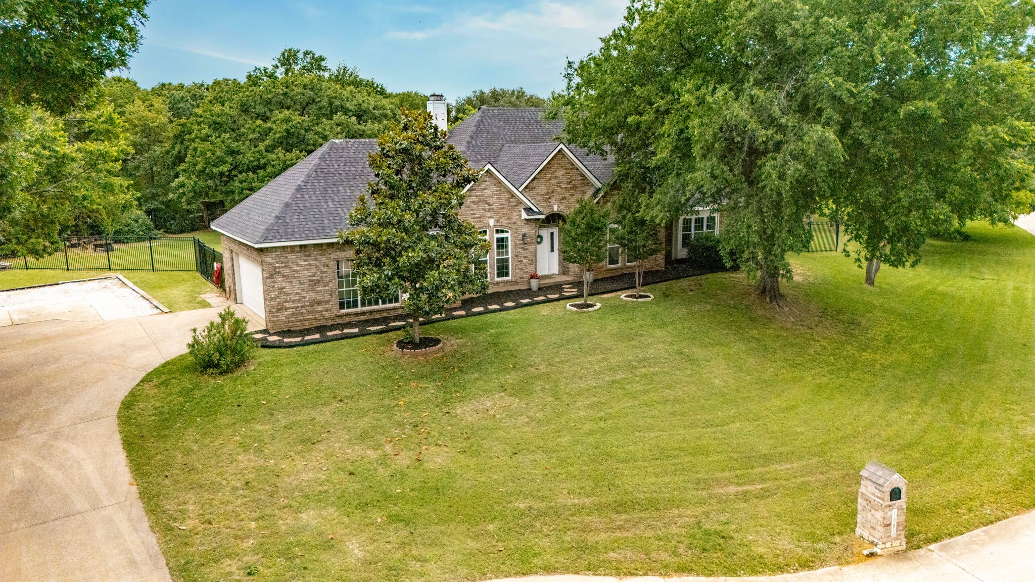 1092 Holly Lane