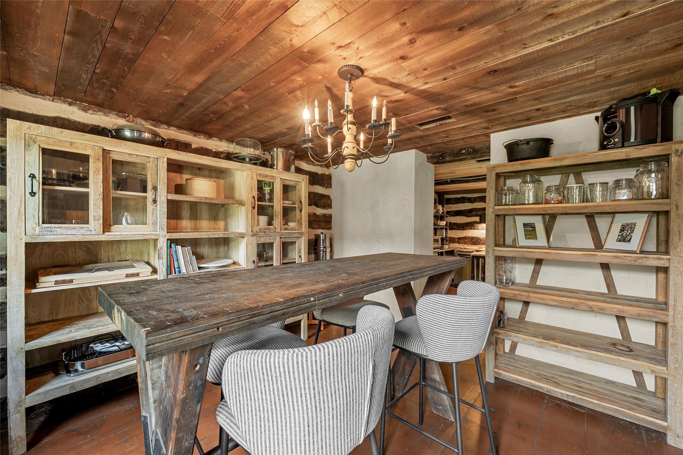 153 County Road 2139