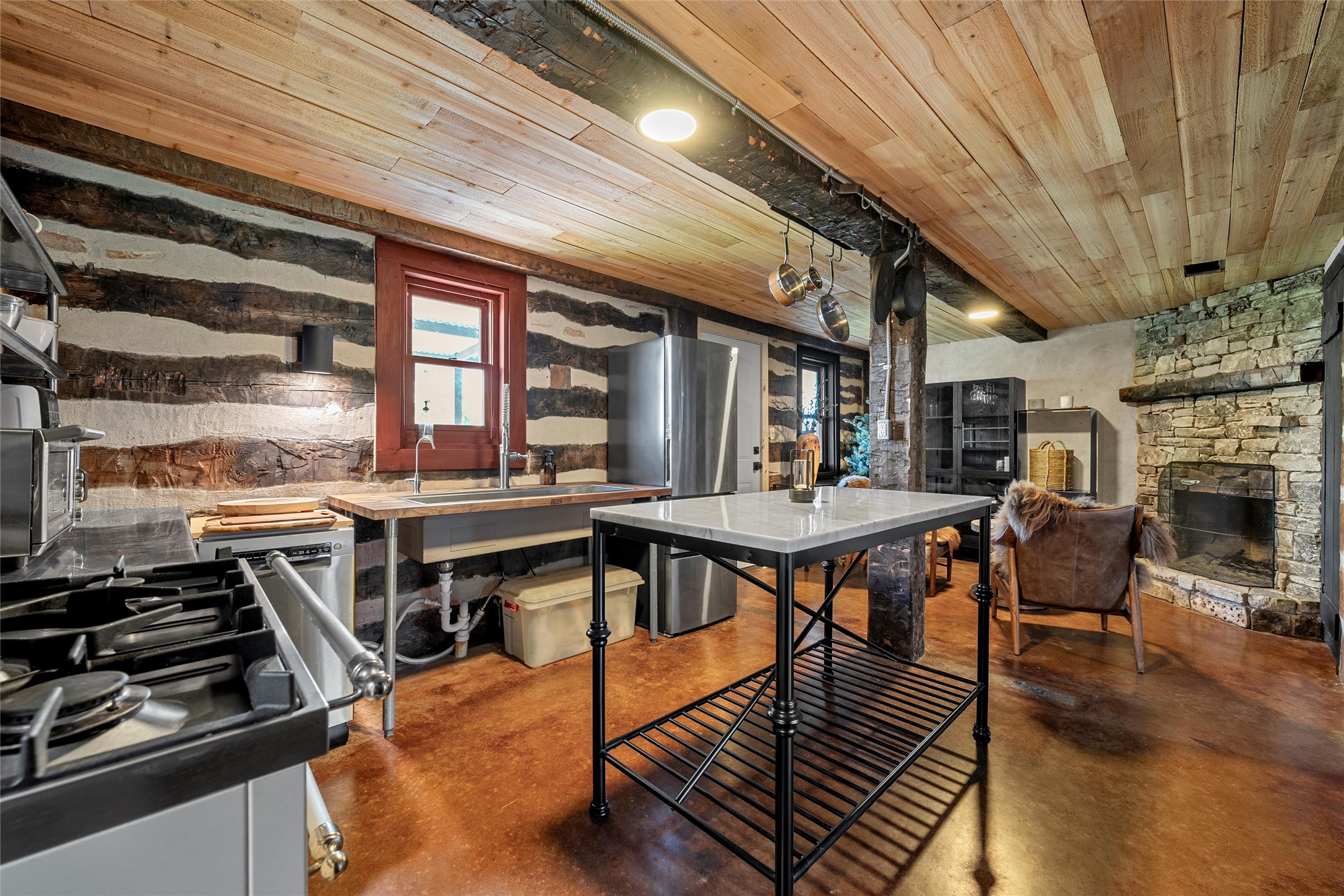153 County Road 2139