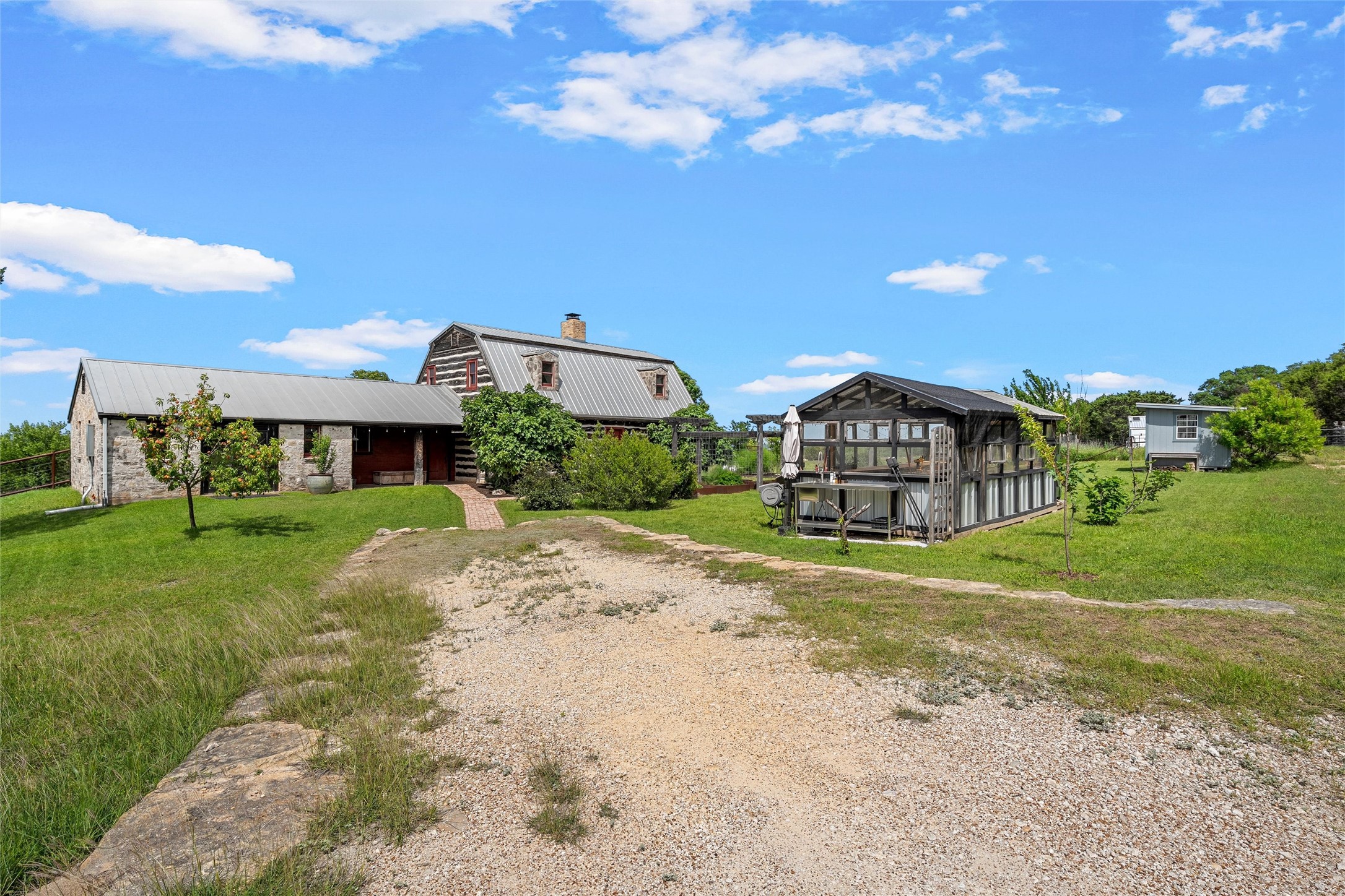 153 County Road 2139
