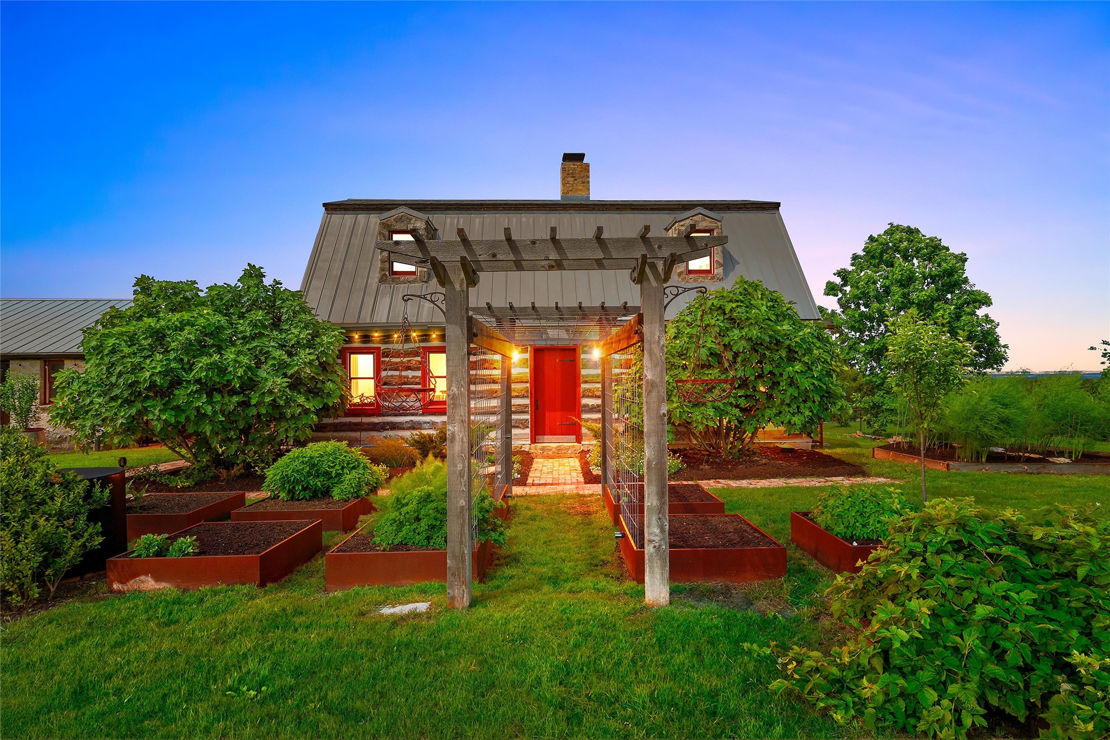 153 County Road 2139