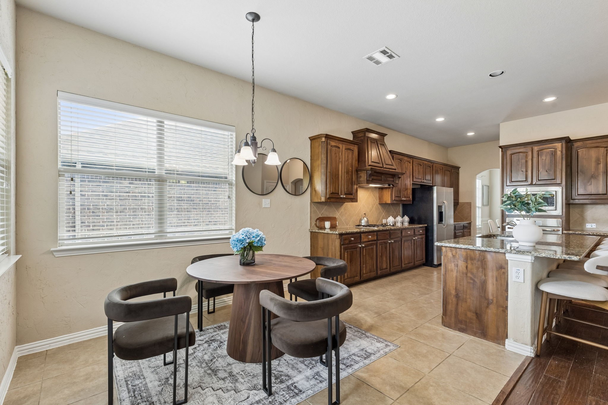 4605 Forest Cove Drive