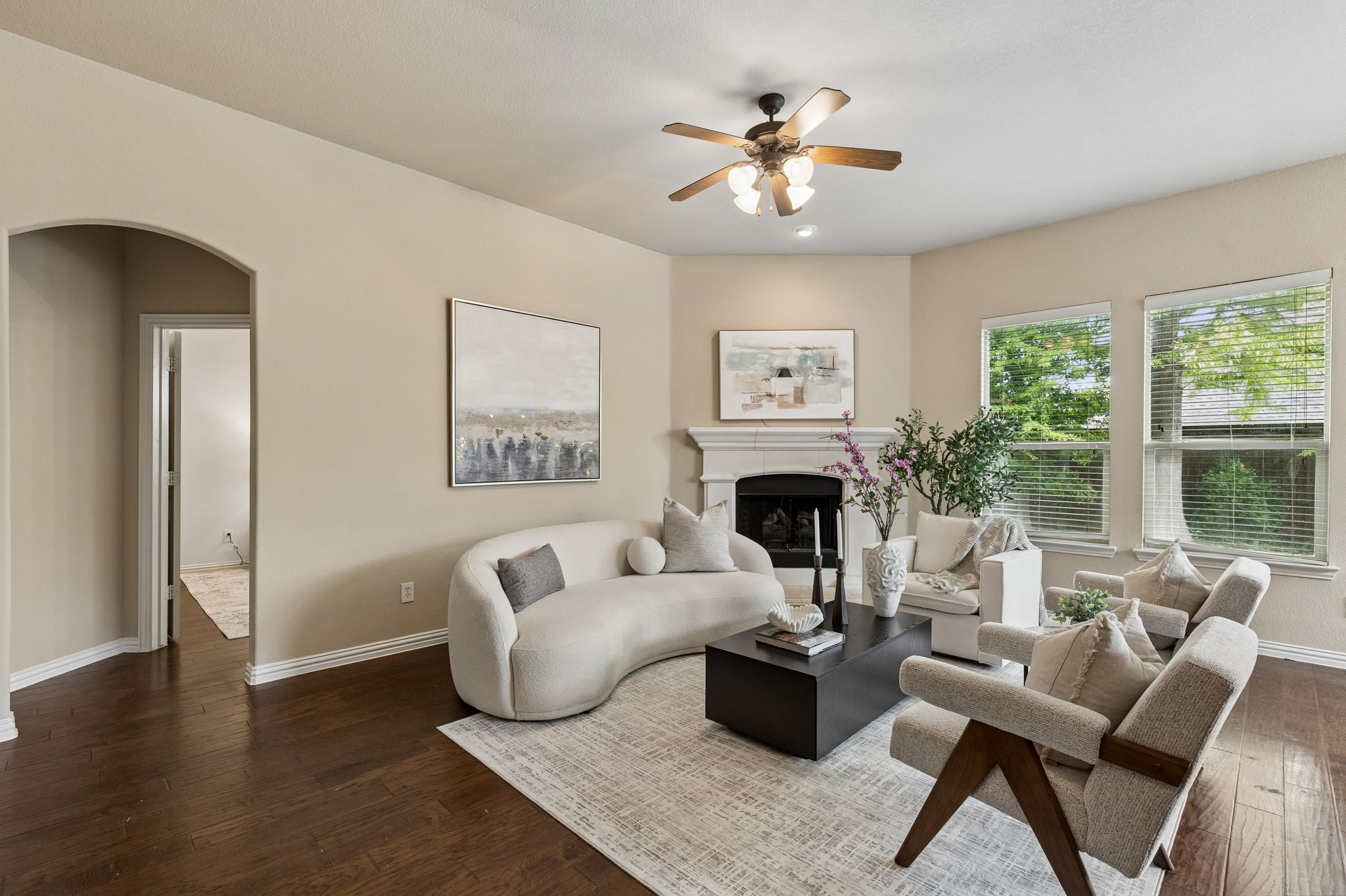 4605 Forest Cove Drive