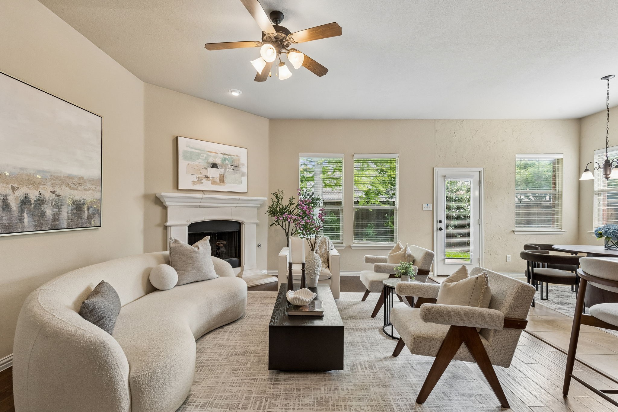4605 Forest Cove Drive