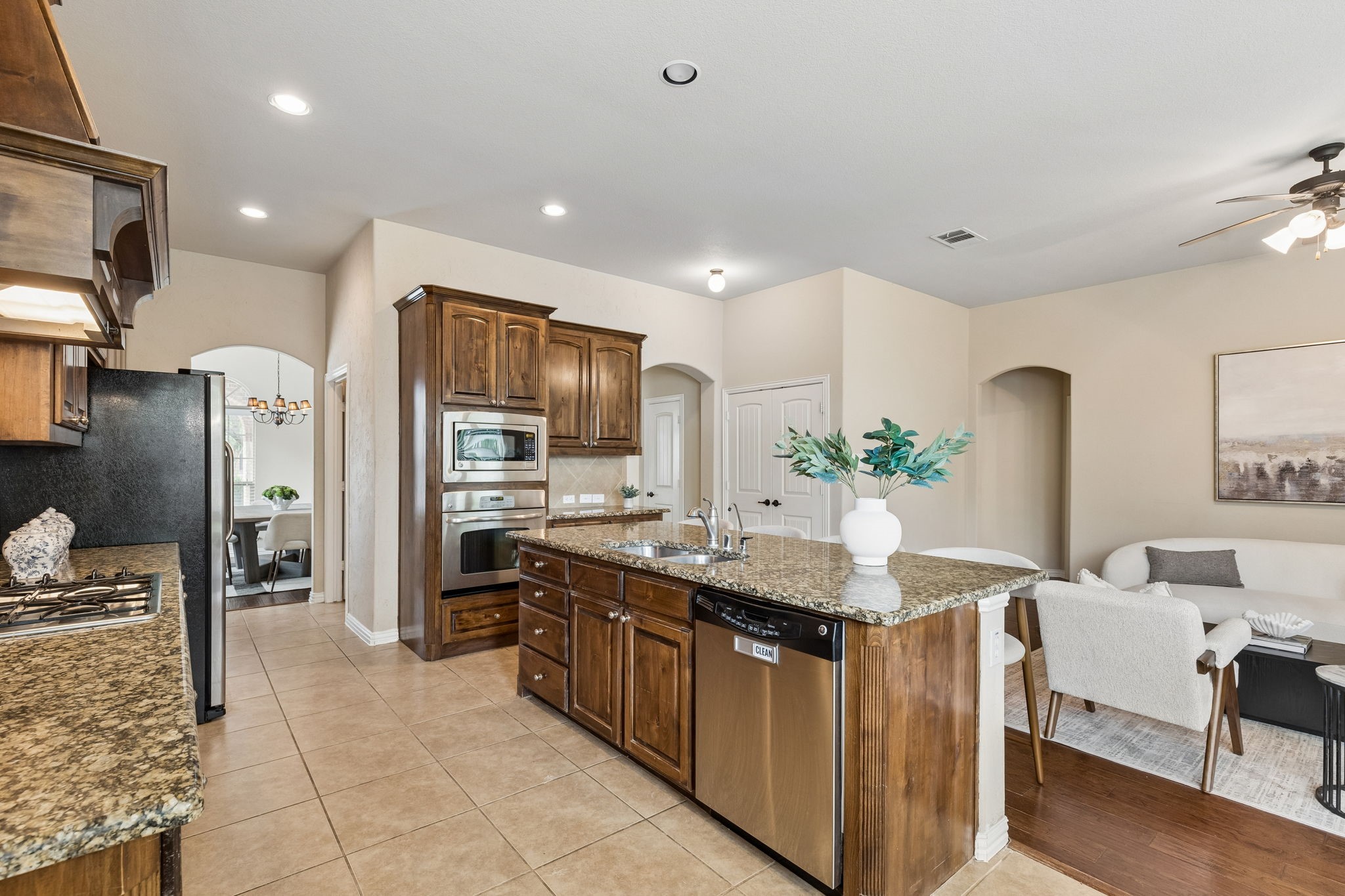 4605 Forest Cove Drive