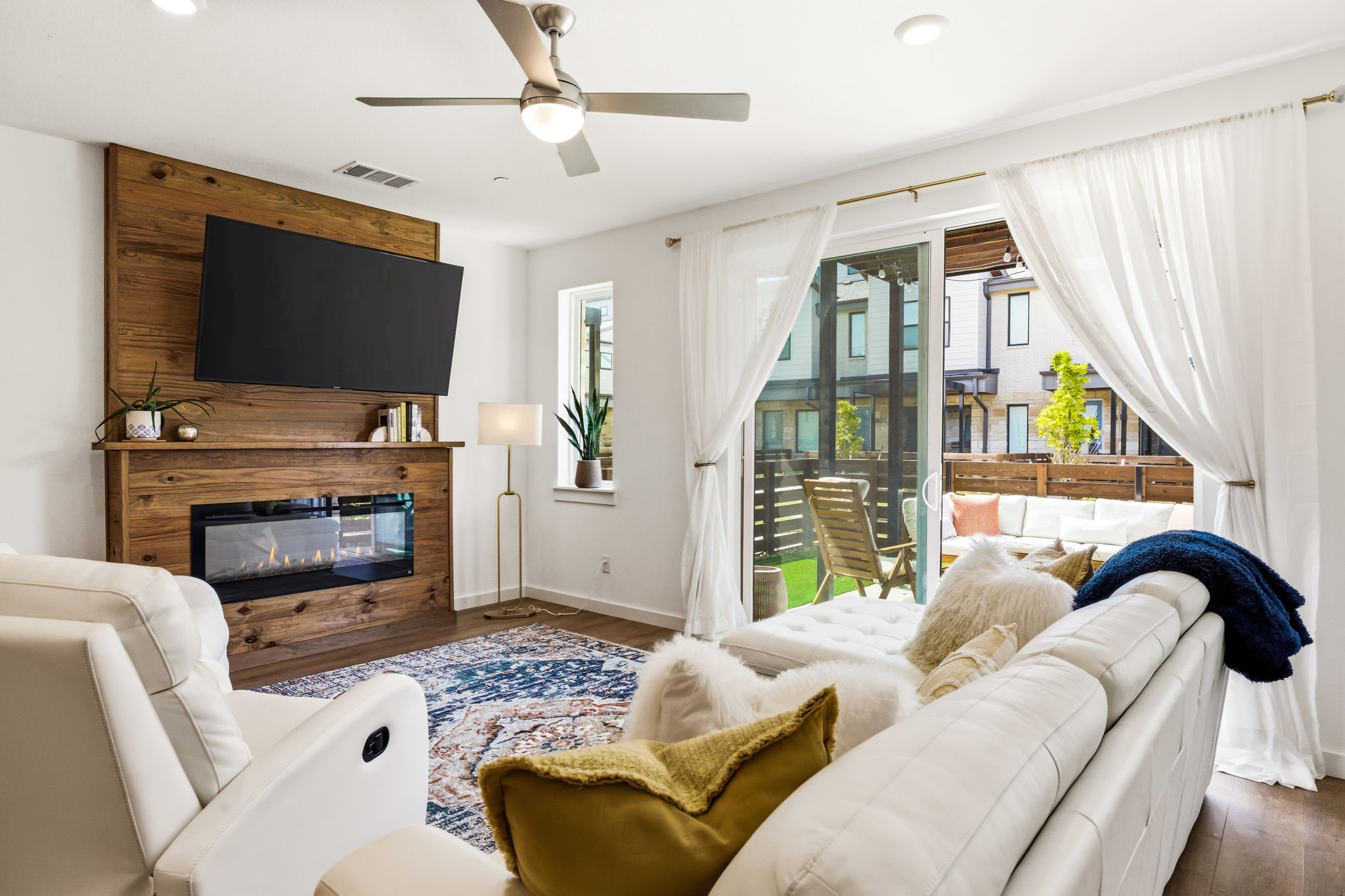 820 Dulaney Court