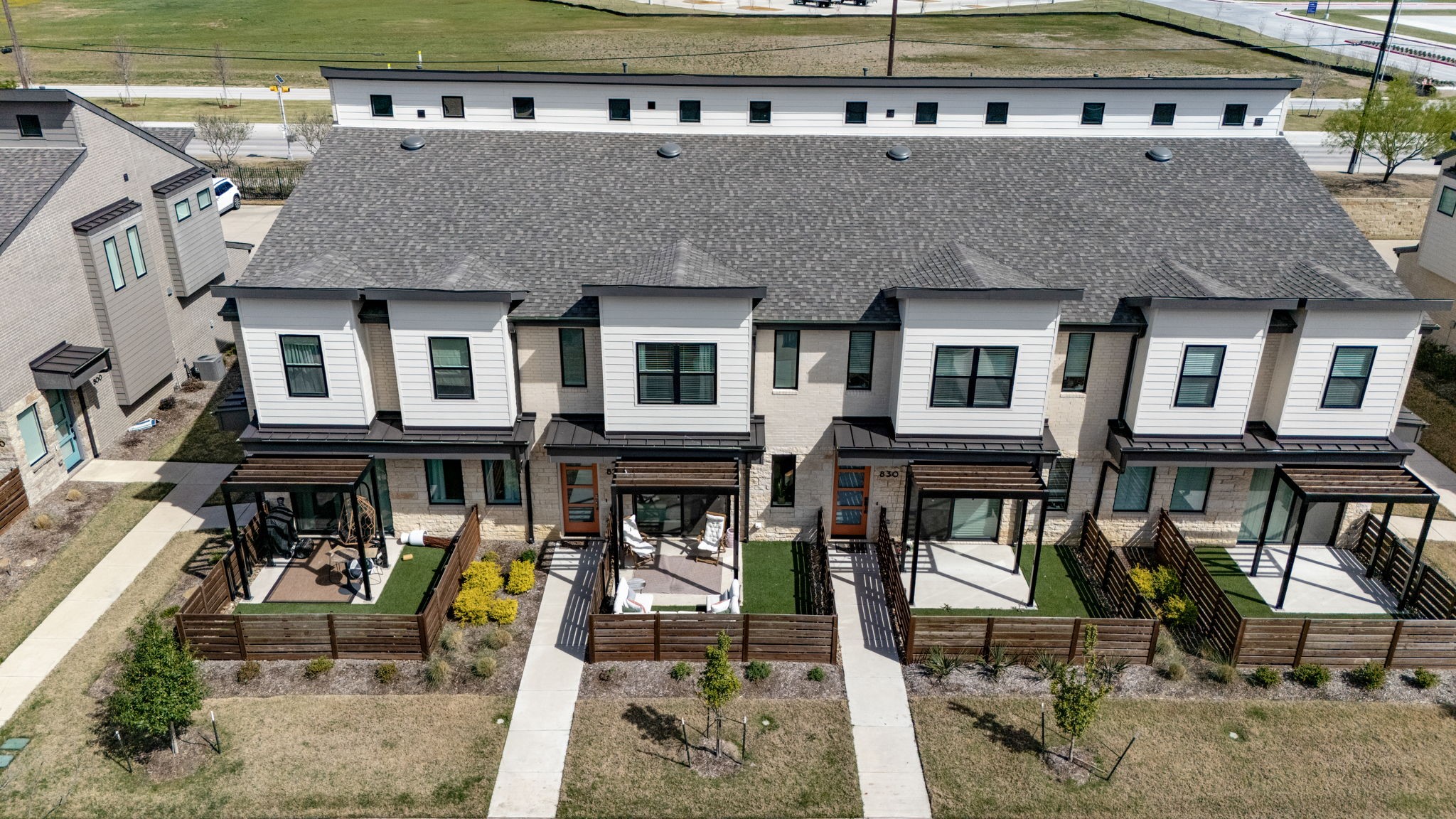 820 Dulaney Court
