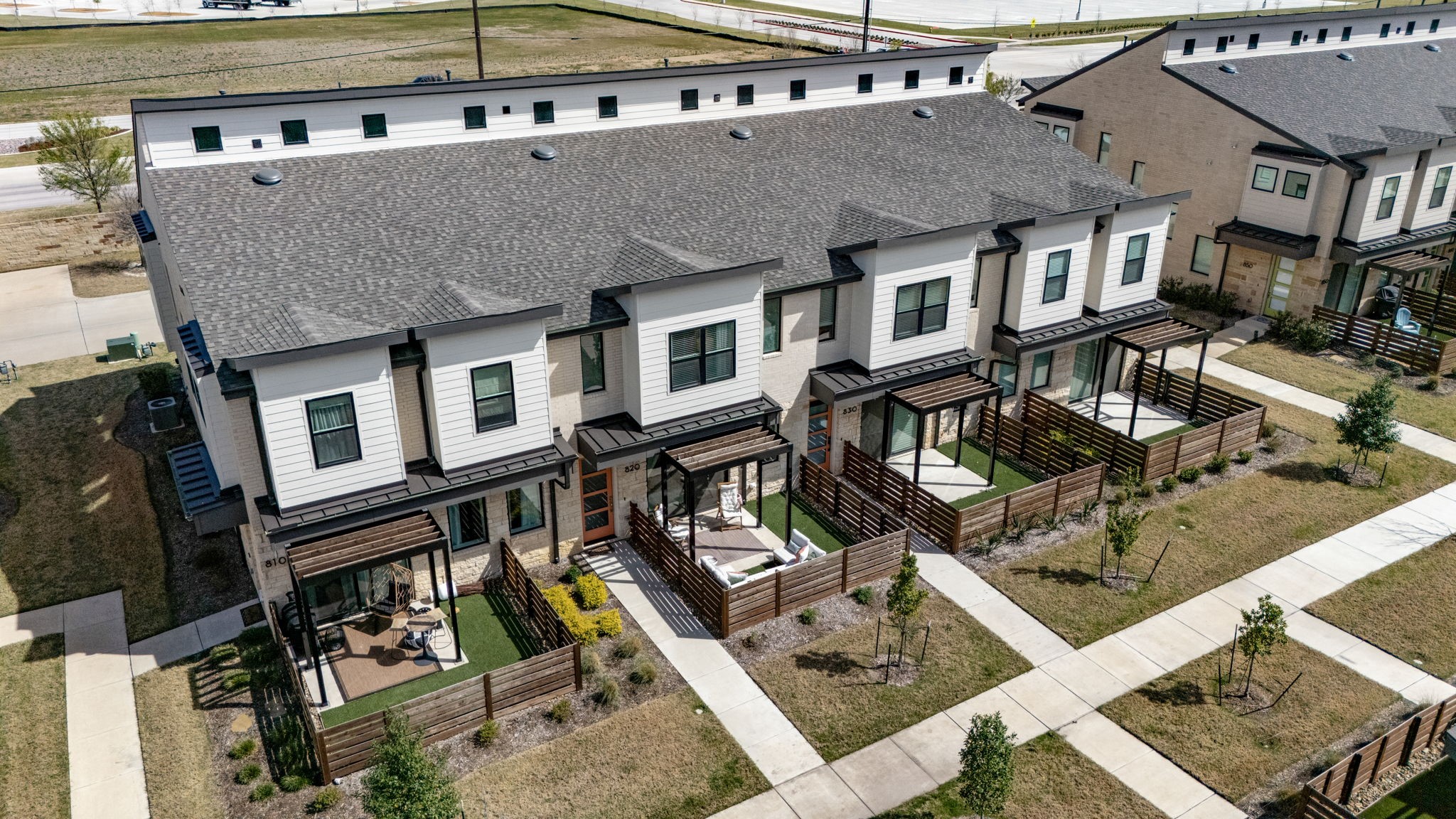 820 Dulaney Court