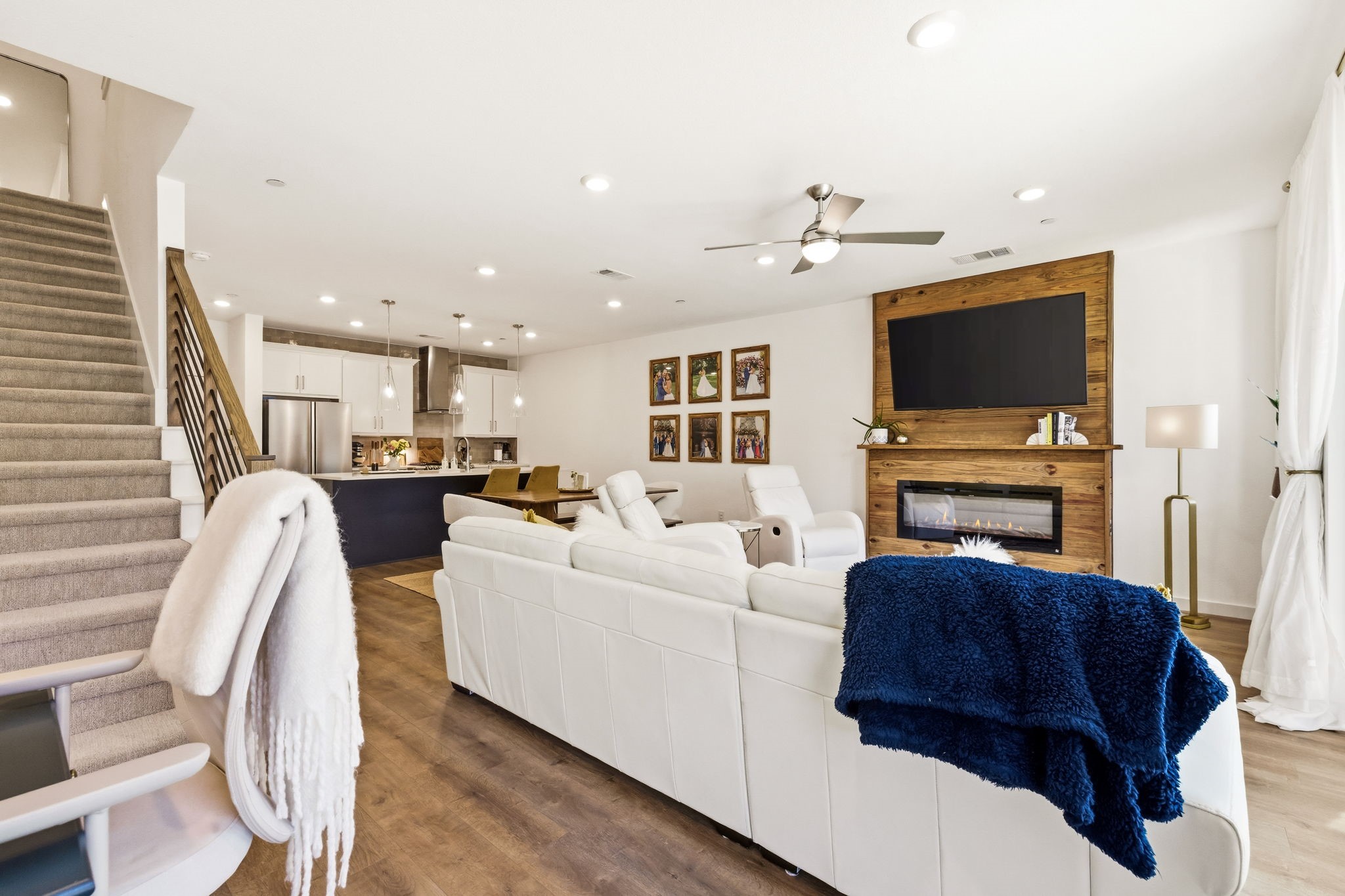 820 Dulaney Court