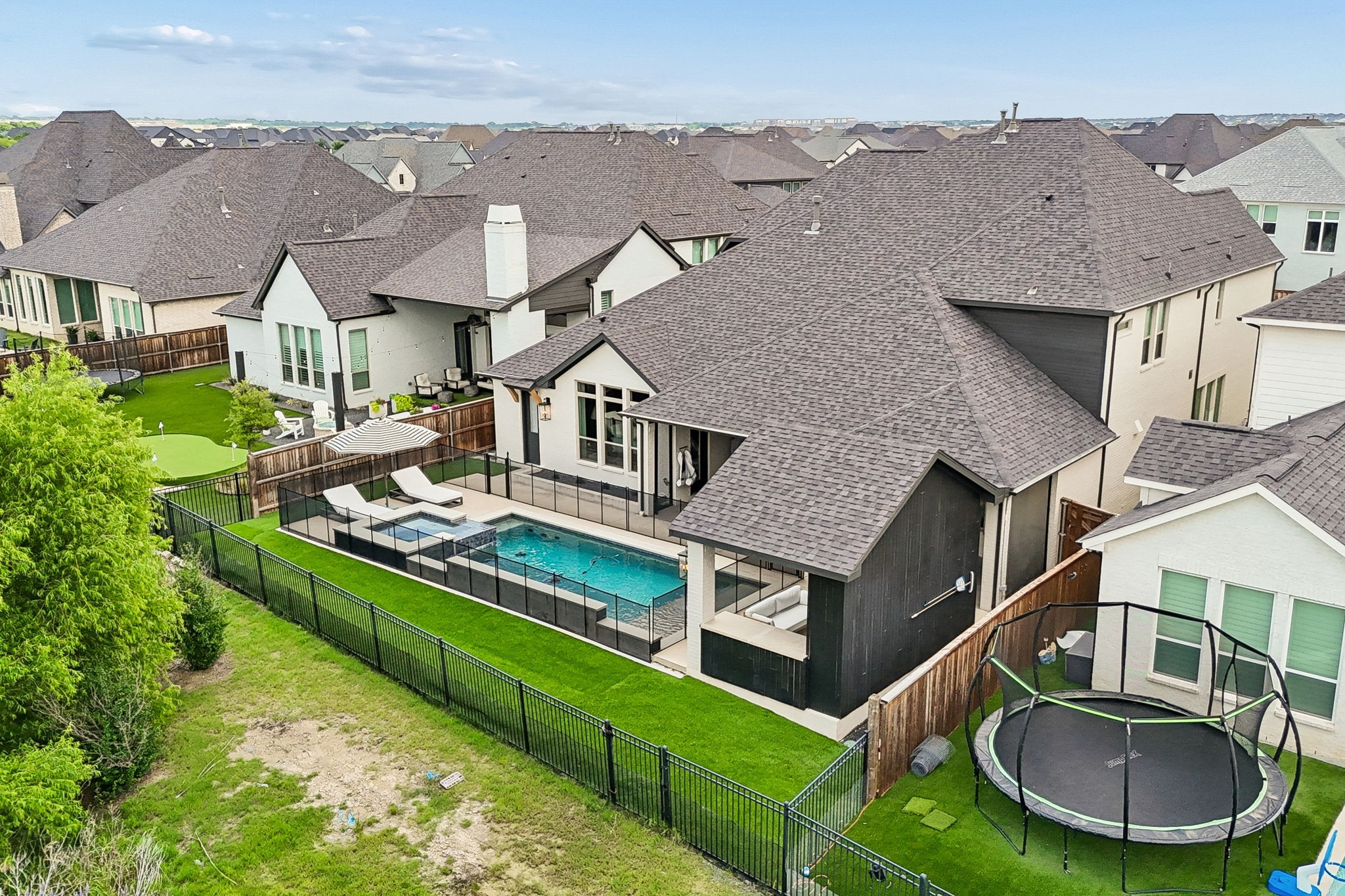 1525 Langford Lane