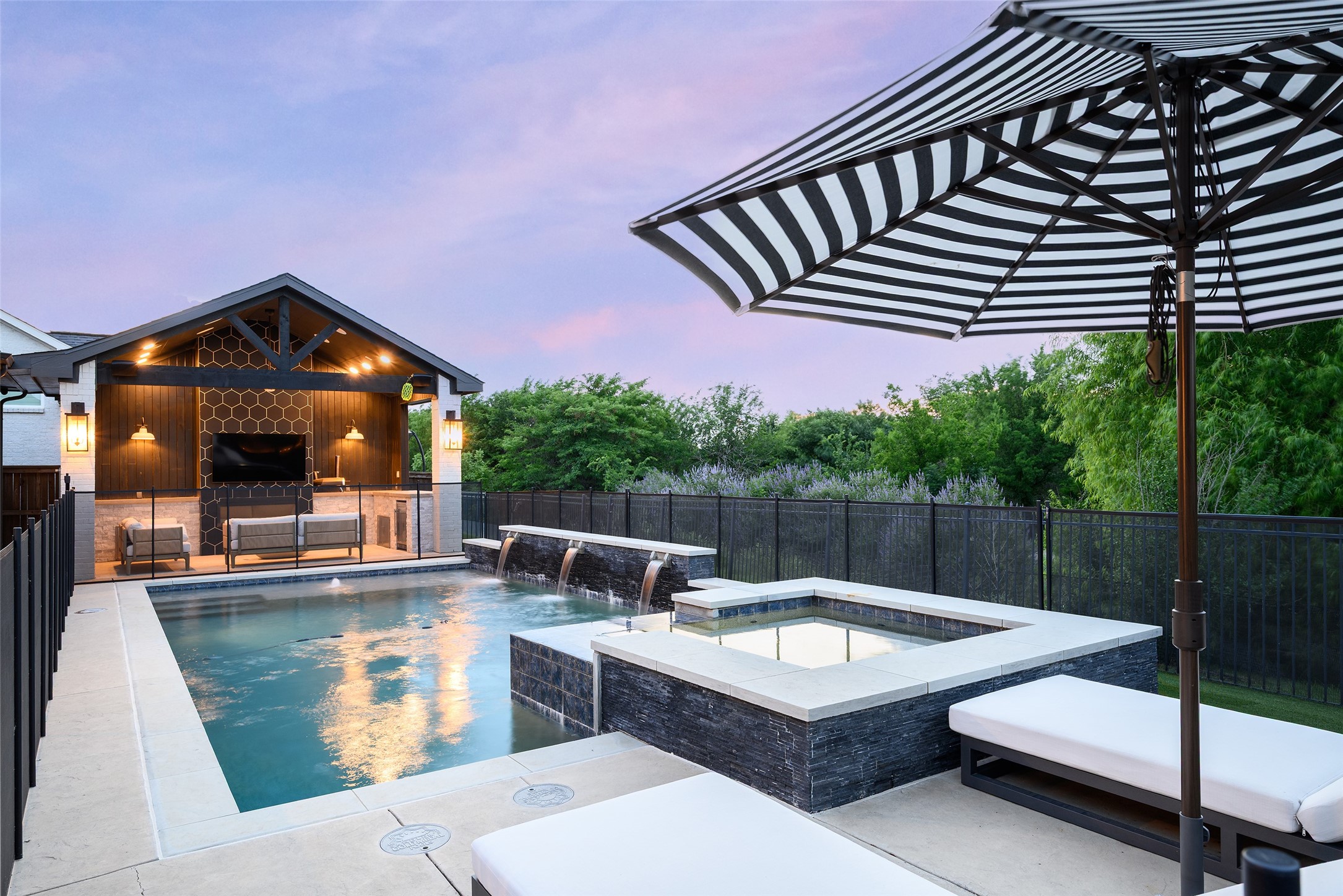 1525 Langford Lane