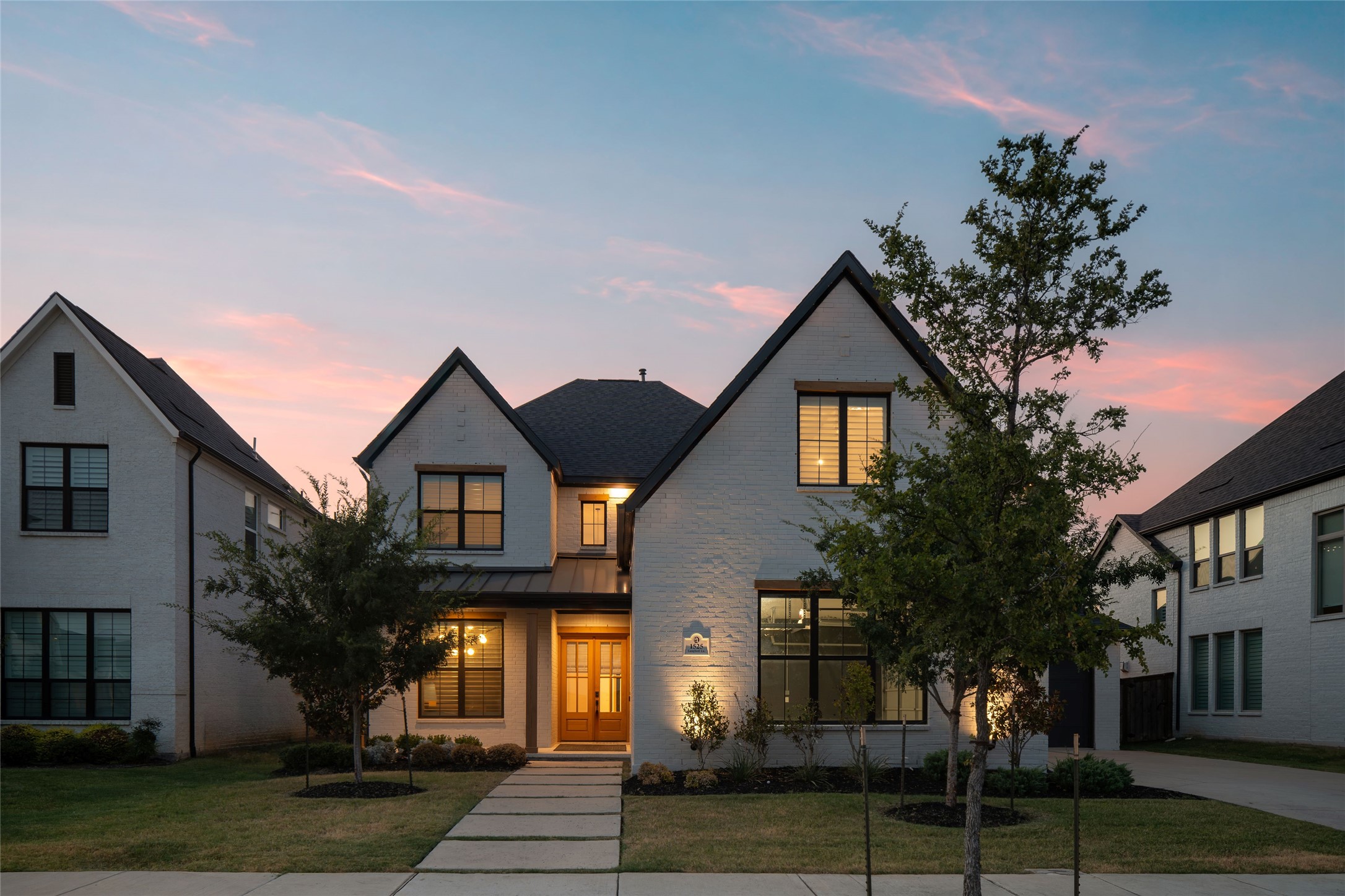 1525 Langford Lane