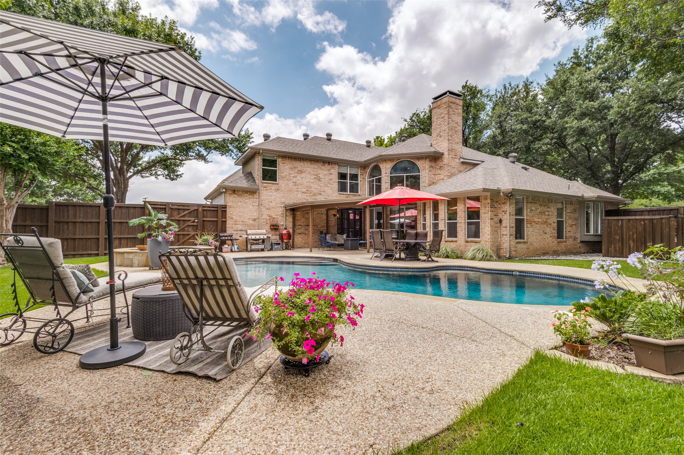 5820 Kingsbrook Drive