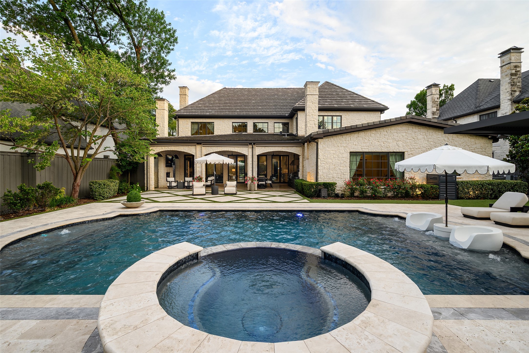 6517 Prestonshire Lane
