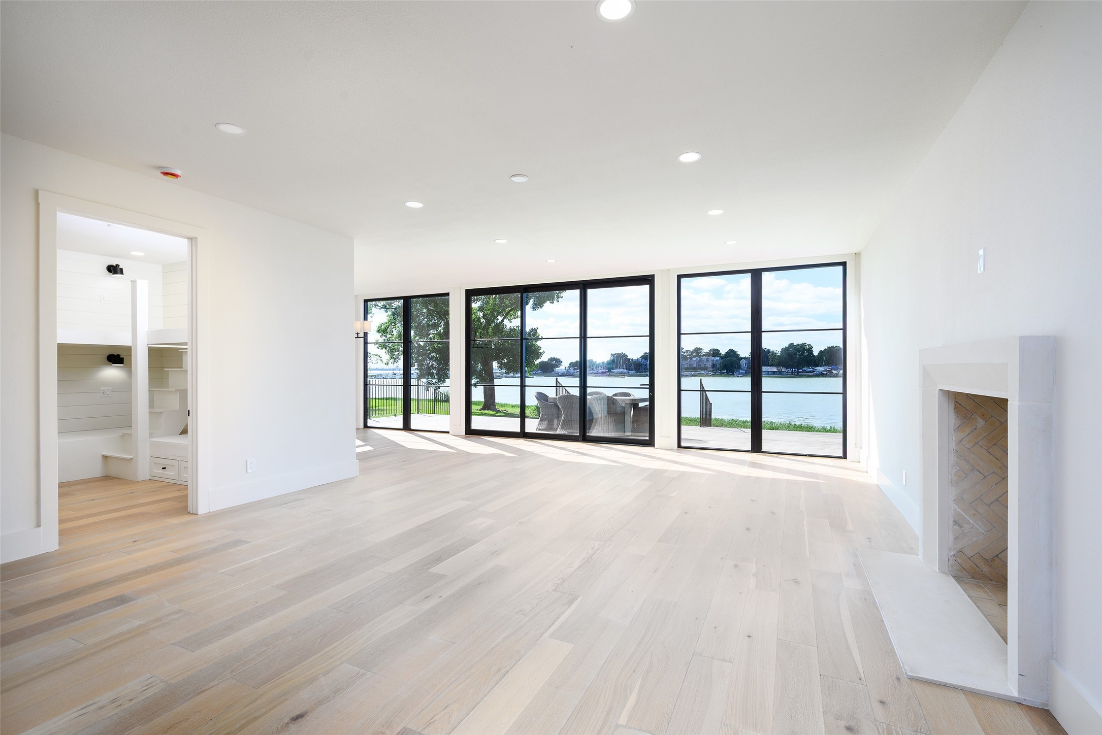 313 Scenic Drive
