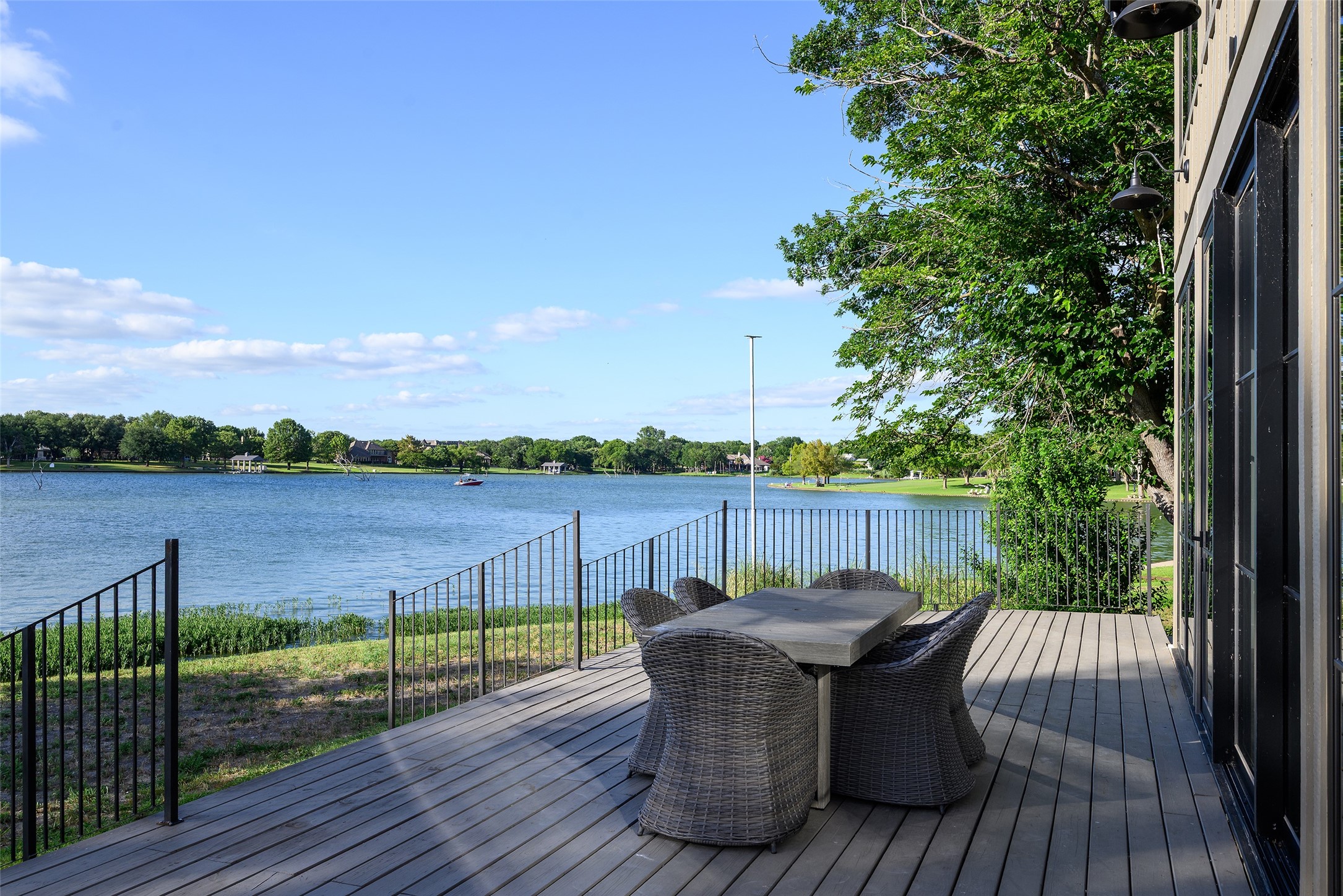 313 Scenic Drive