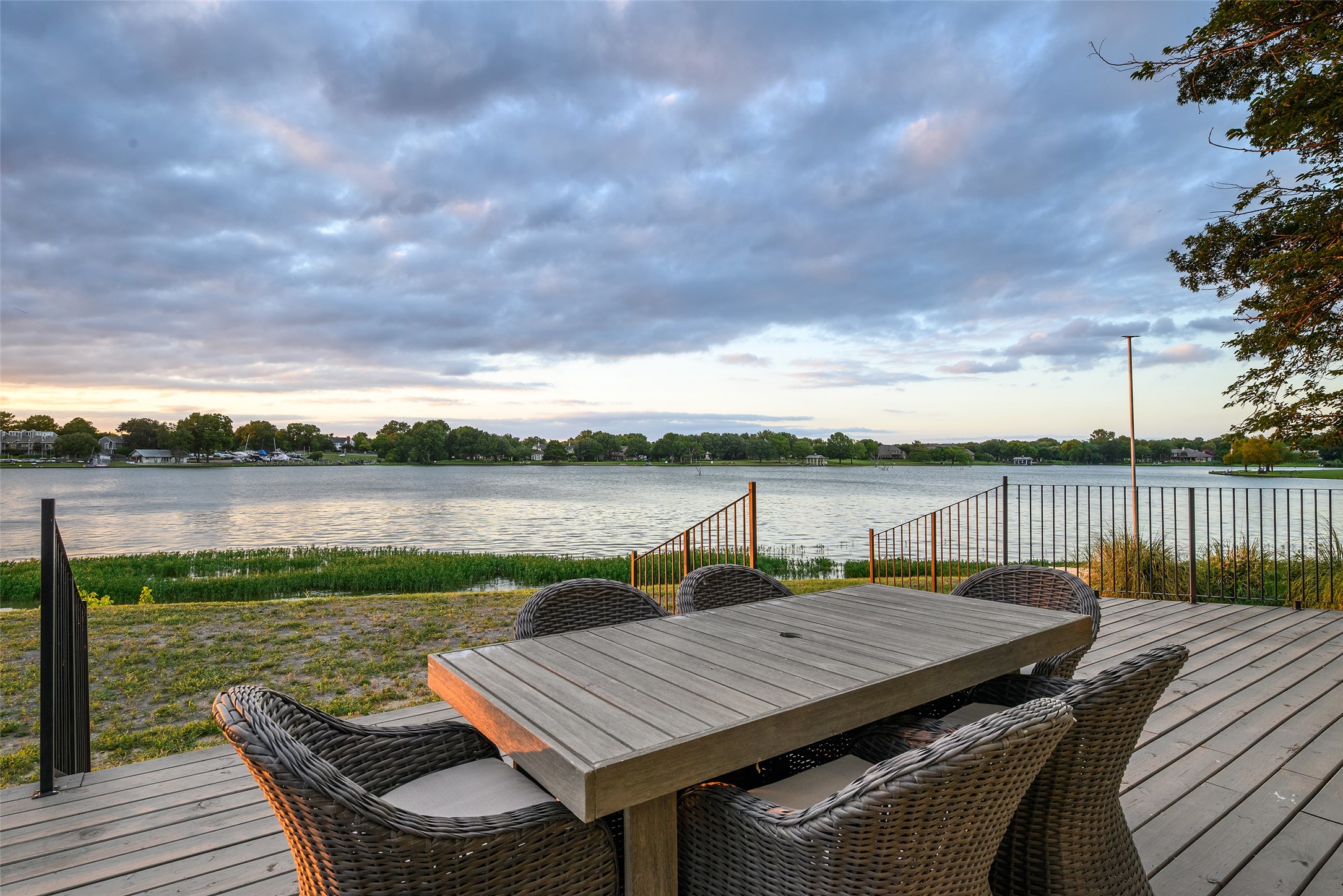 313 Scenic Drive