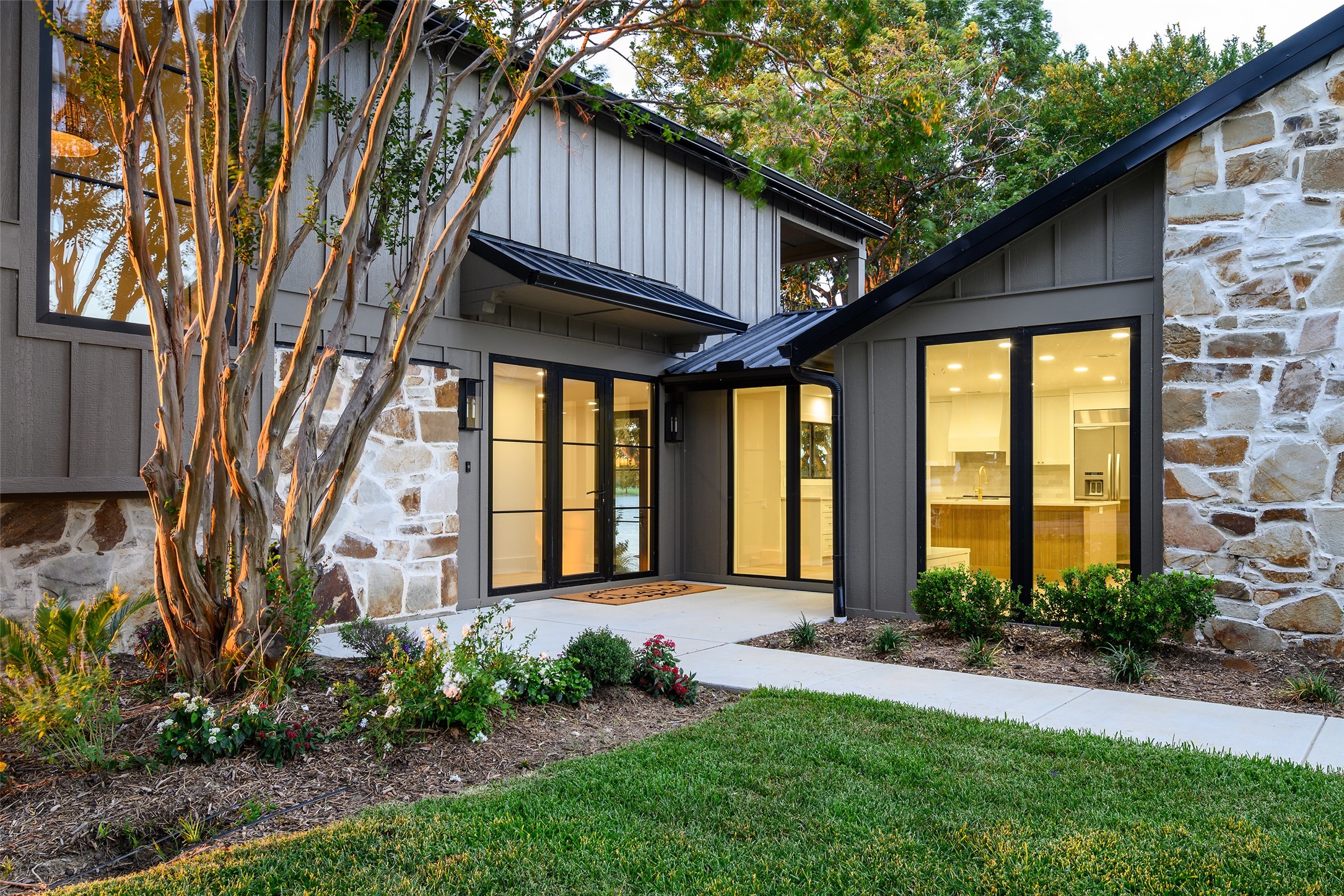 313 Scenic Drive