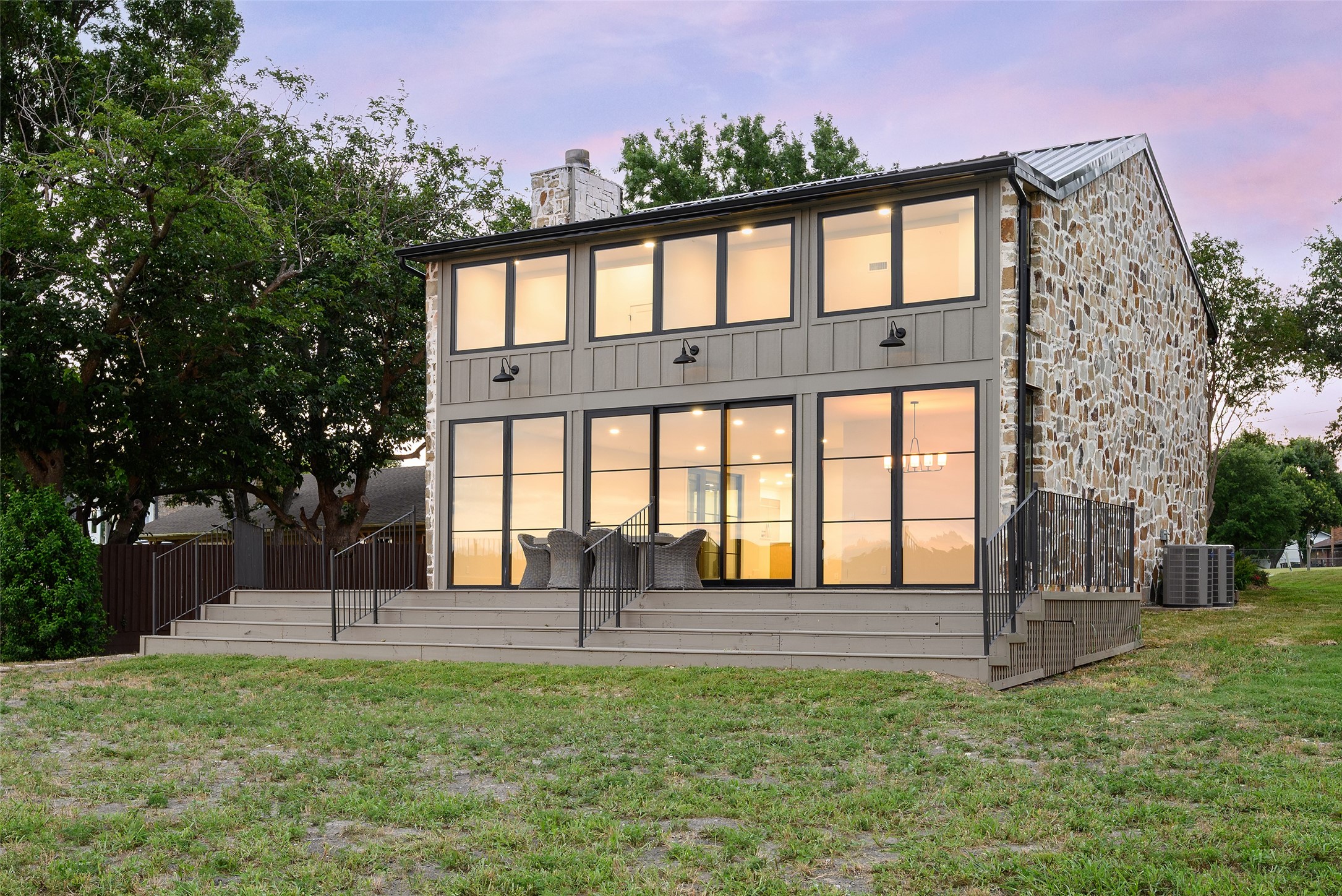 313 Scenic Drive