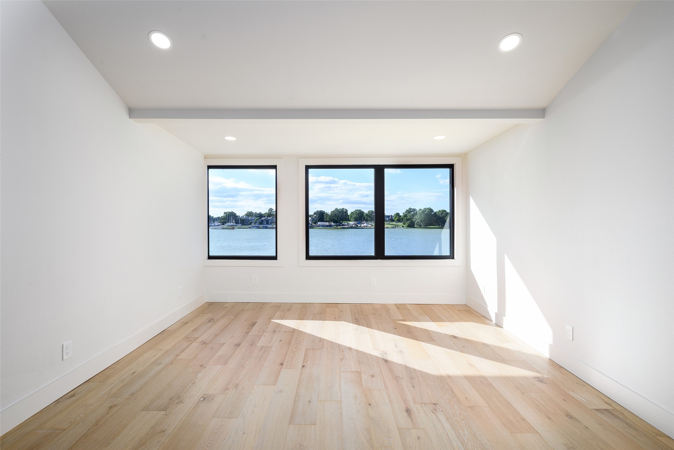 313 Scenic Drive