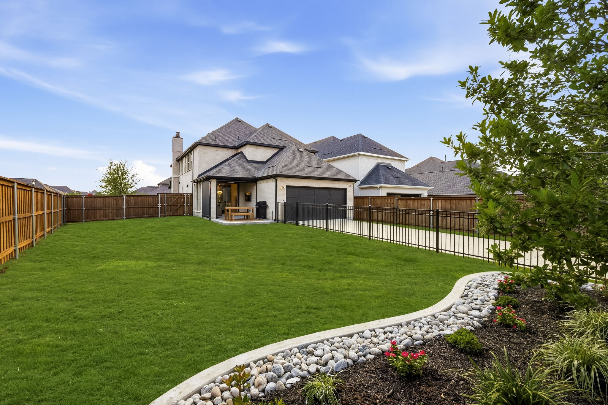 8509 Scottys Lake Lane