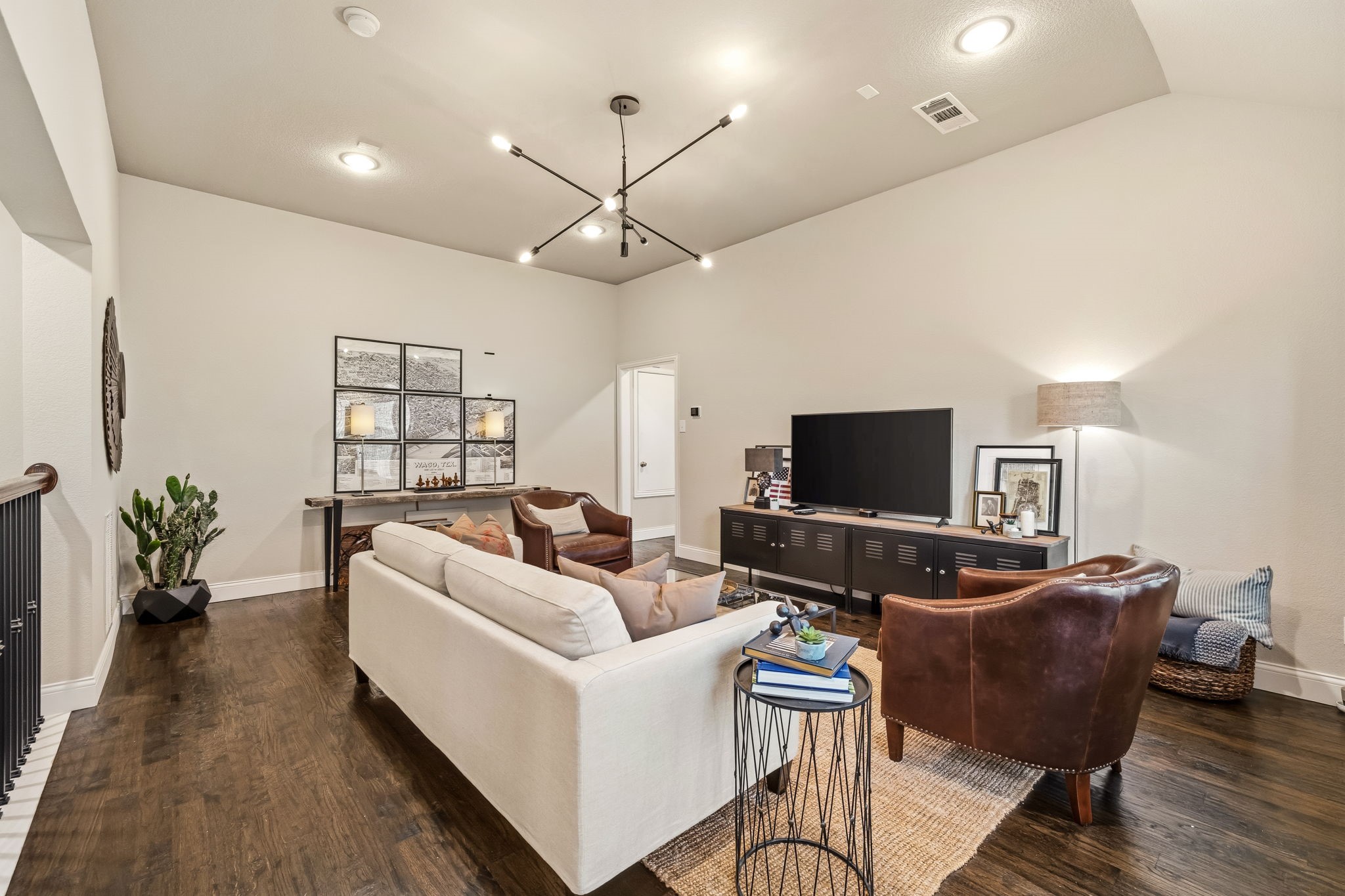 7505 Willowbend Drive