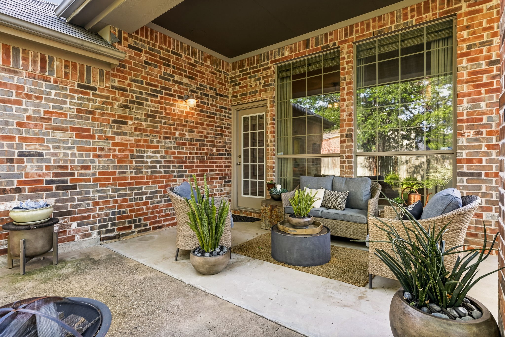 7505 Willowbend Drive
