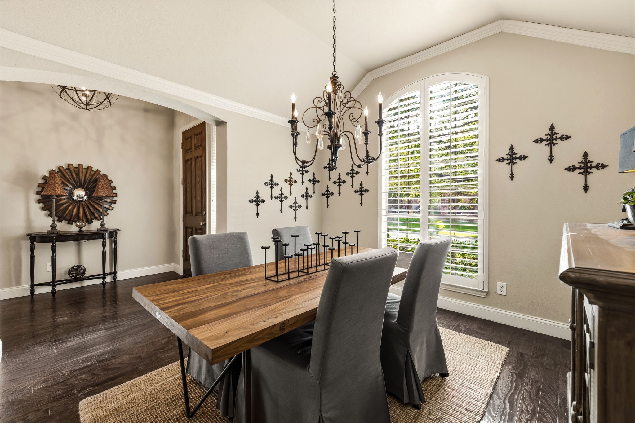 7505 Willowbend Drive