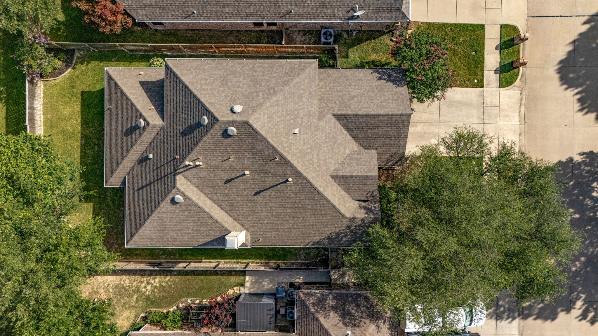 7505 Willowbend Drive